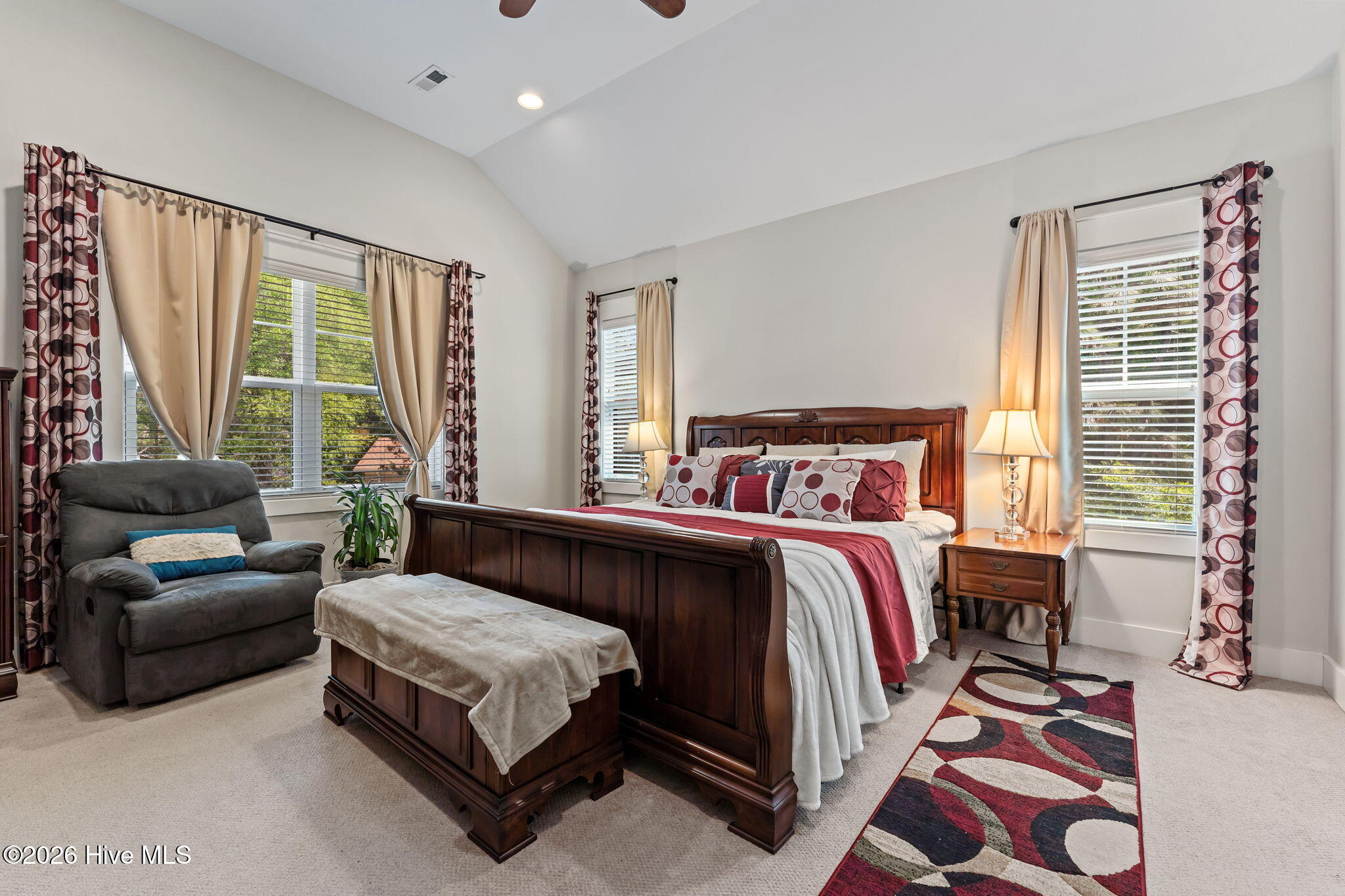 6 Wilshire Lane Property Photo 33