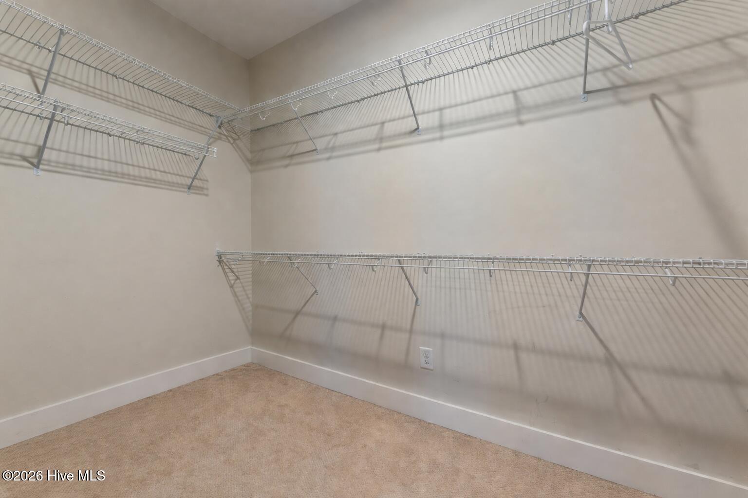 6 Wilshire Lane Property Photo 35
