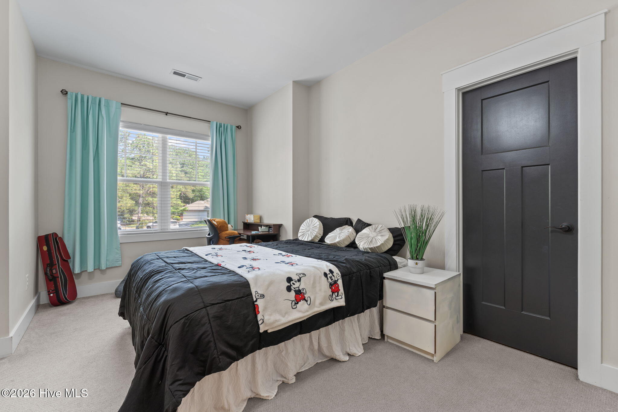 6 Wilshire Lane Property Photo 44