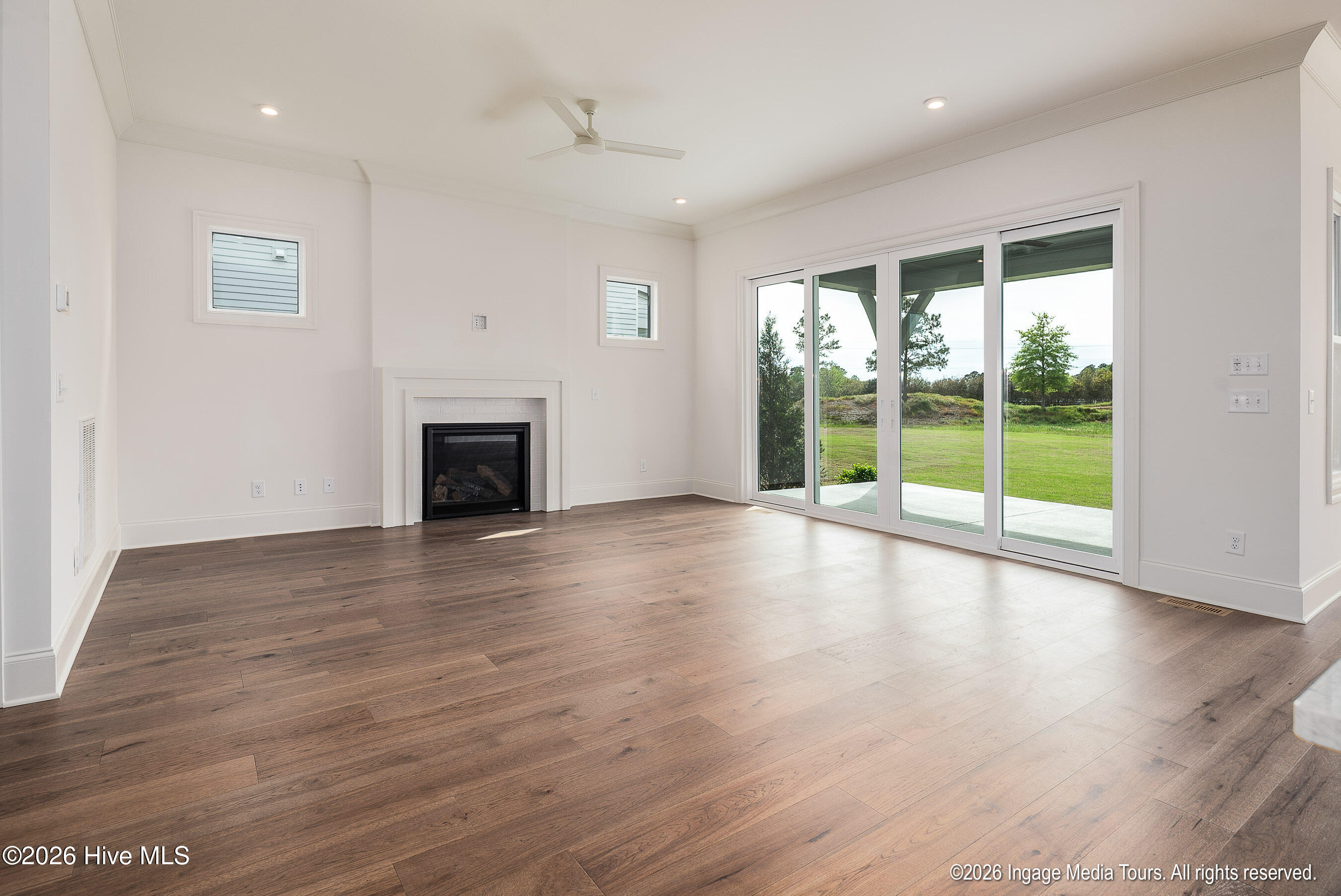 16 Pinewood Cove Property Photo 6