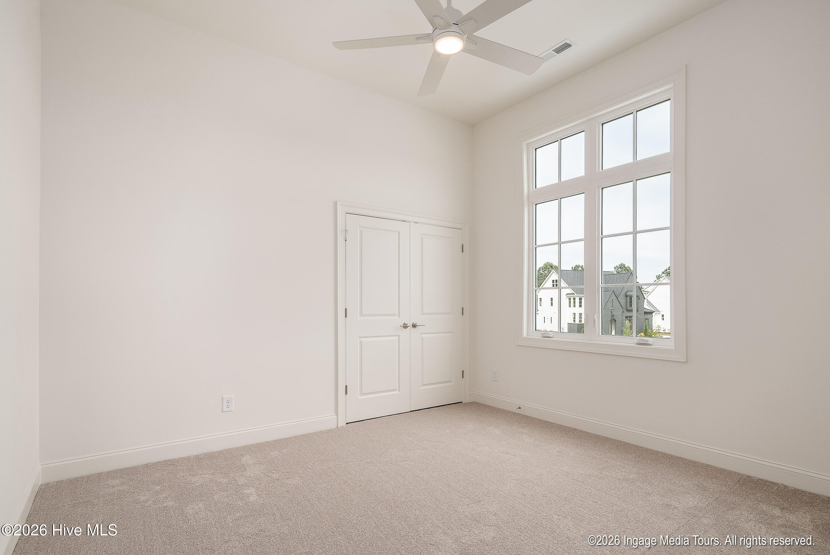 16 Pinewood Cove Property Photo 34
