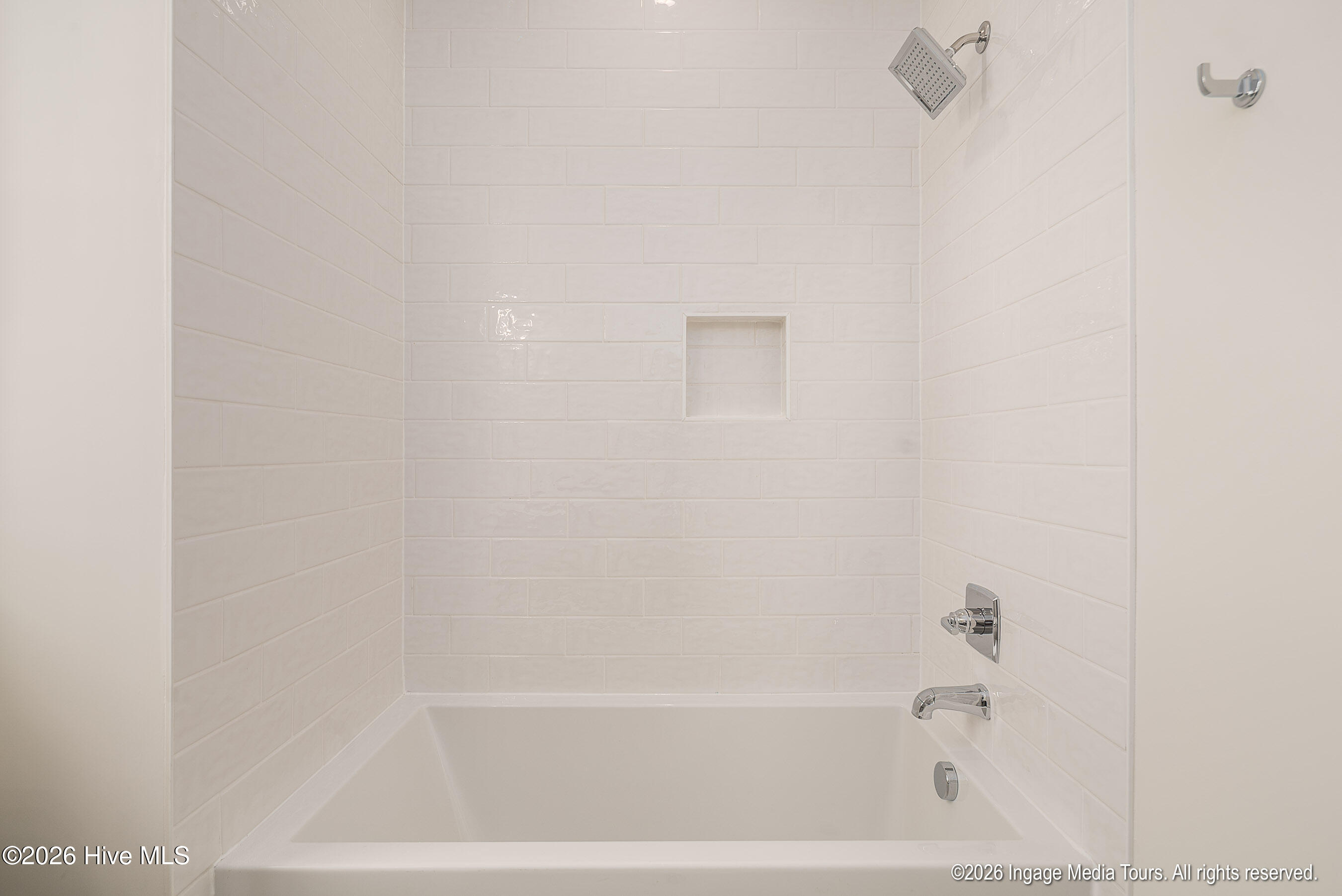 16 Pinewood Cove Property Photo 38