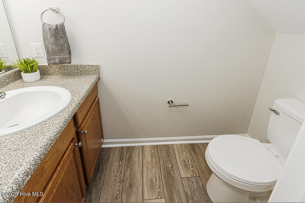 828 Jade Lane Property Photo 7