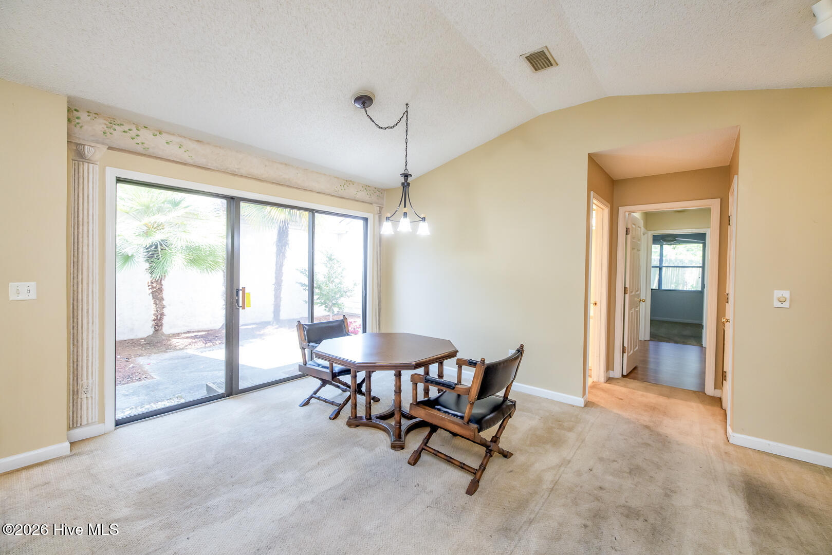 948 Birch Creek Drive Property Photo 11
