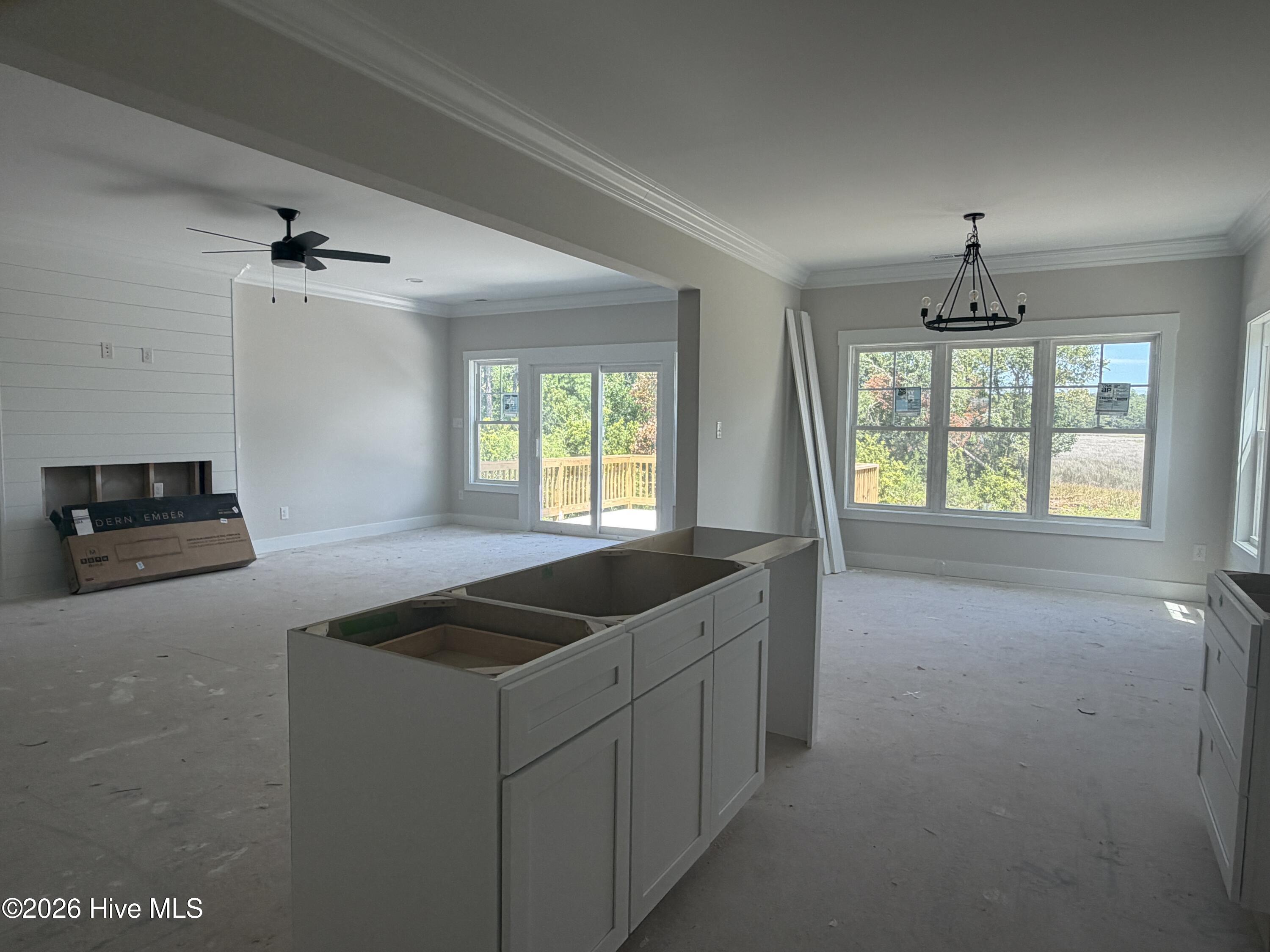 278 E Ivybridge Drive Property Photo 6