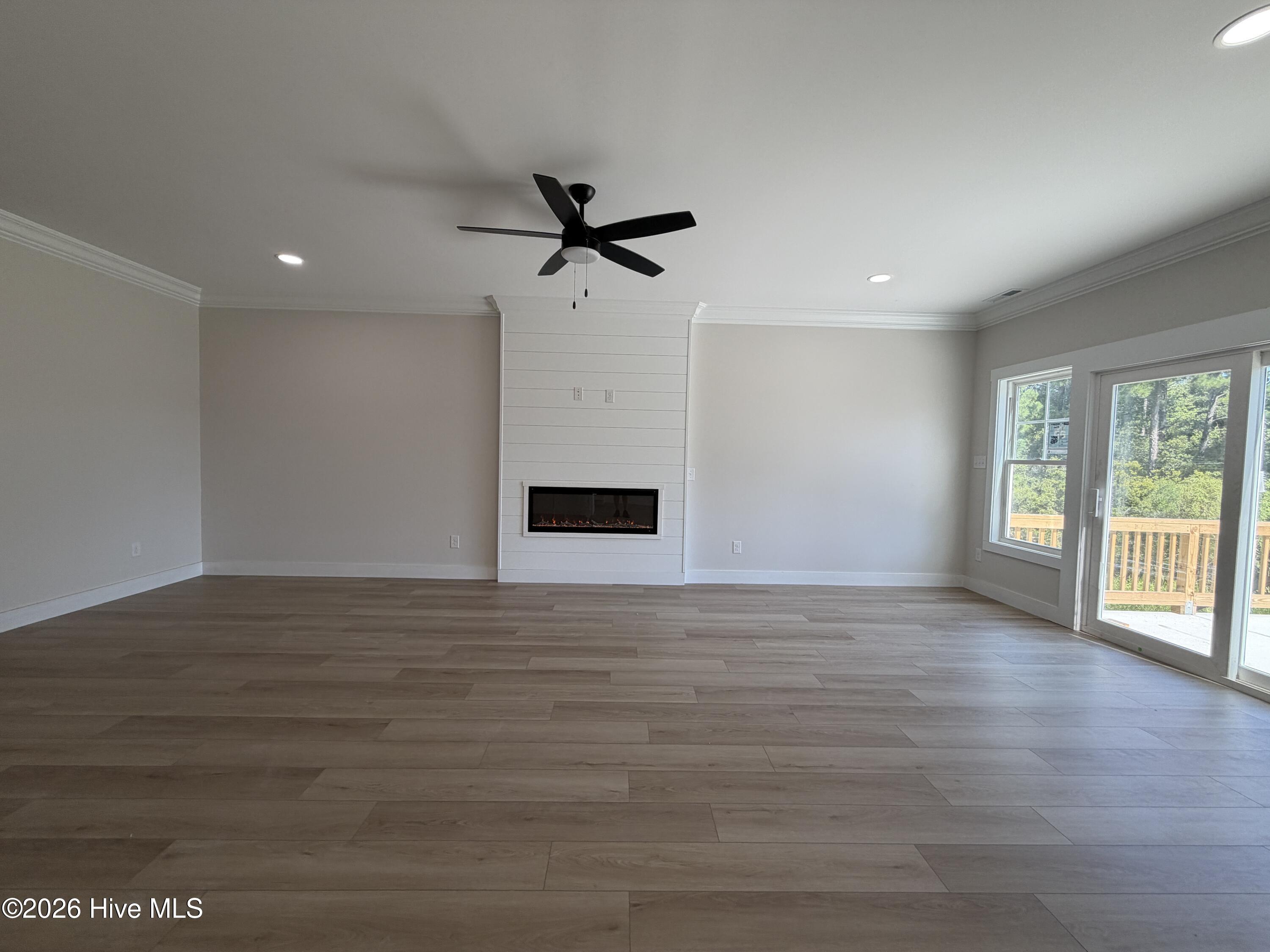 278 E Ivybridge Drive Property Photo 7
