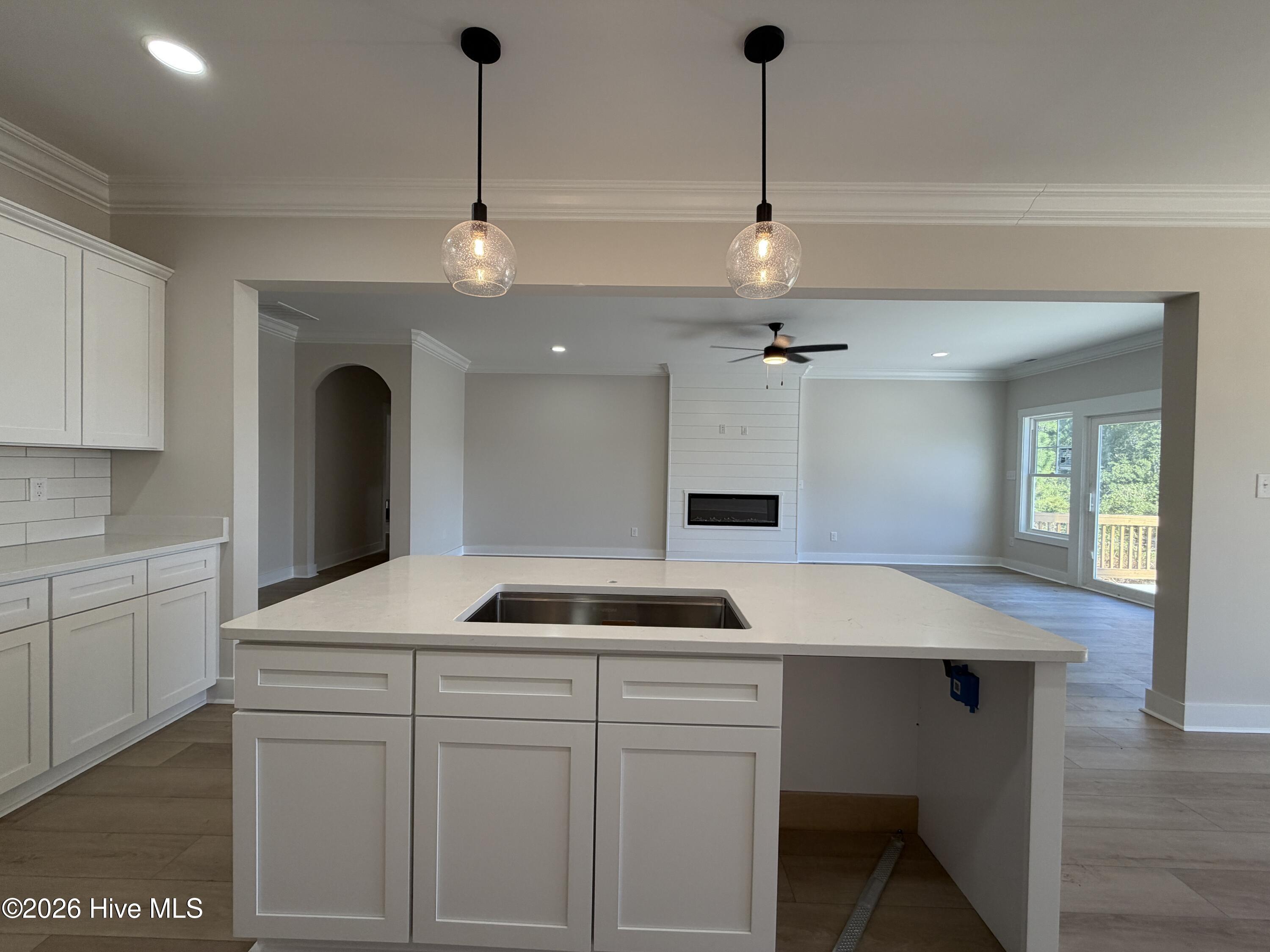 278 E Ivybridge Drive Property Photo 7