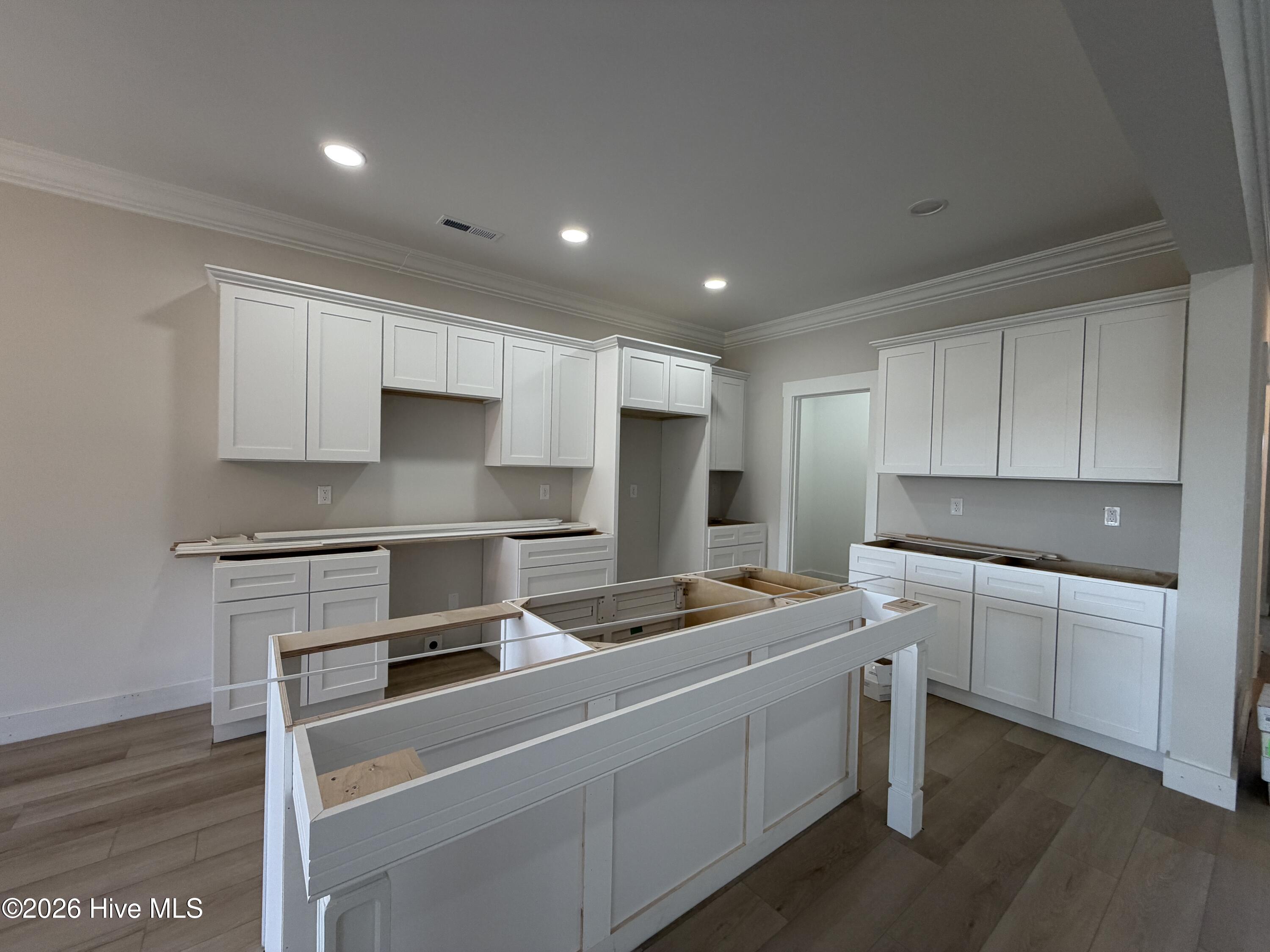 278 E Ivybridge Drive Property Photo 8