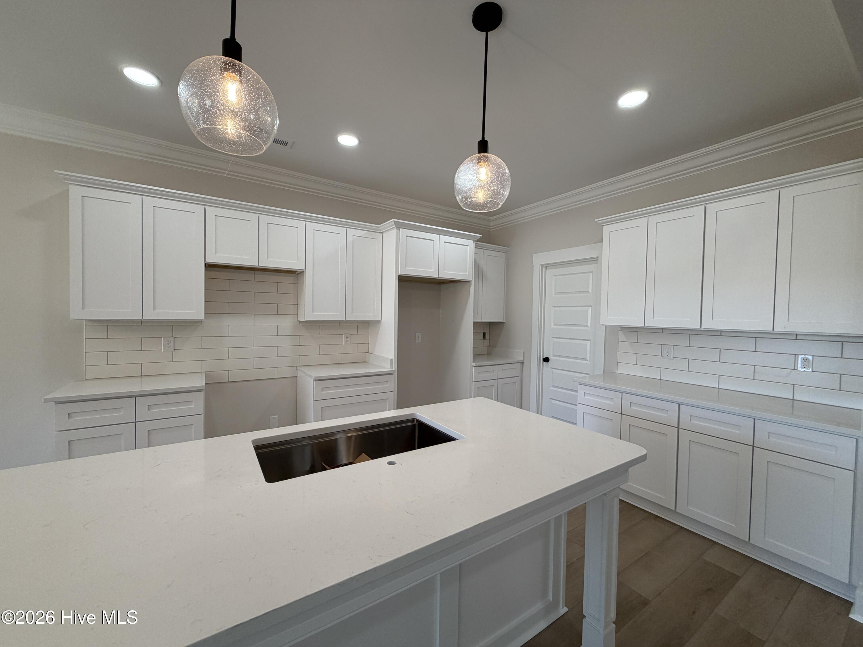 278 E Ivybridge Drive Property Photo 8