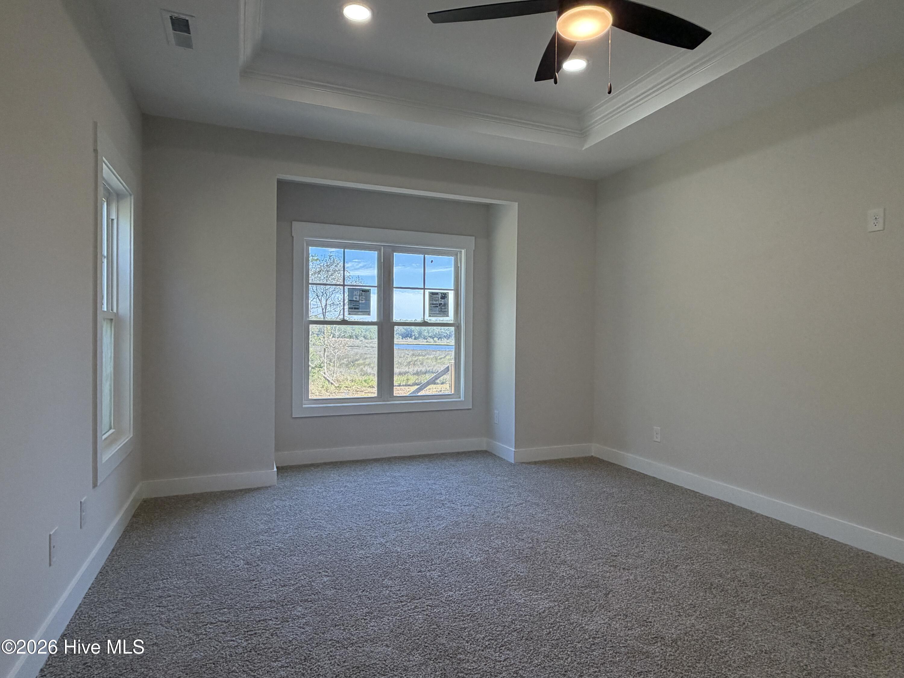 278 E Ivybridge Drive Property Photo 9