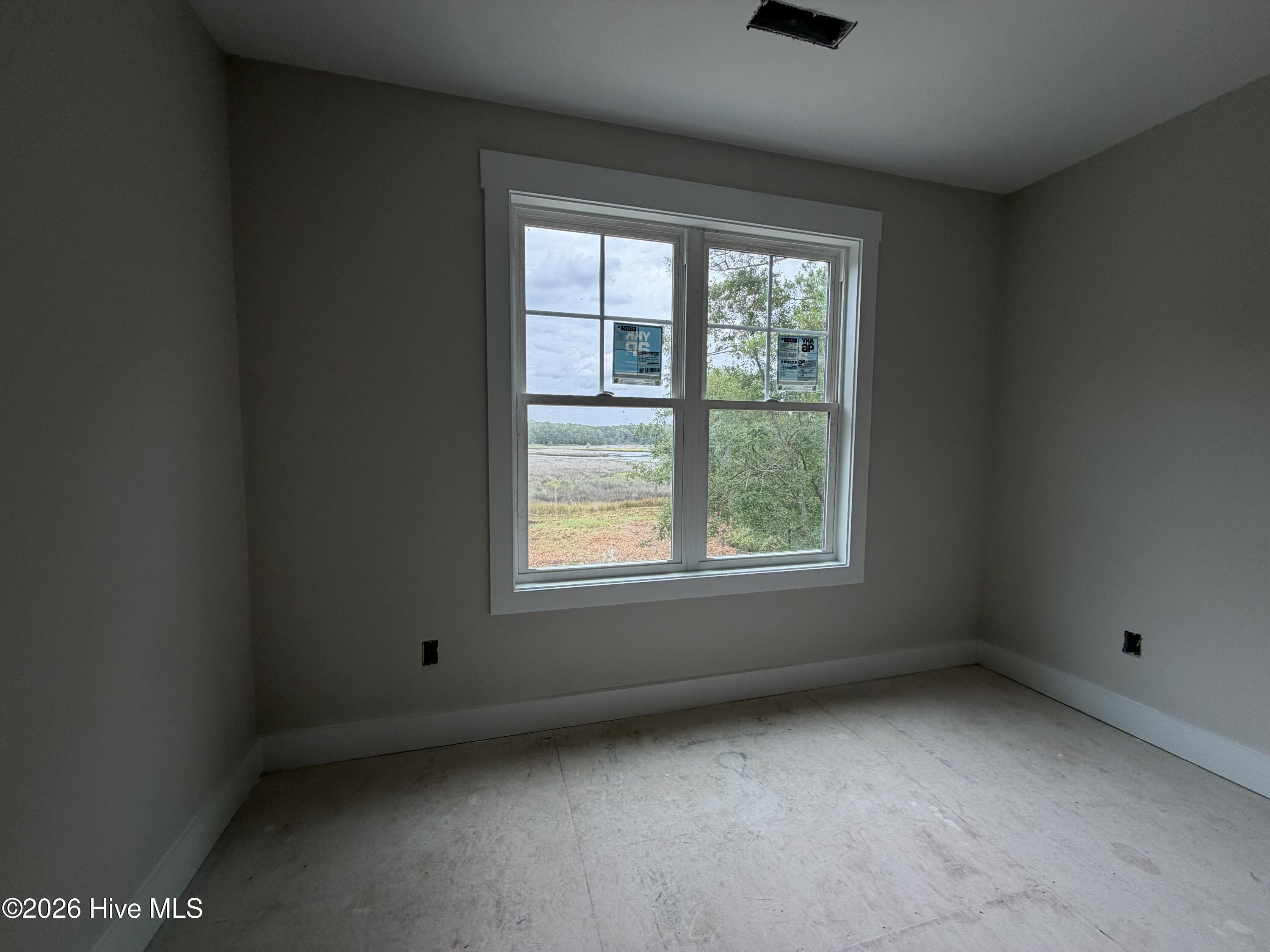 278 E Ivybridge Drive Property Photo 19