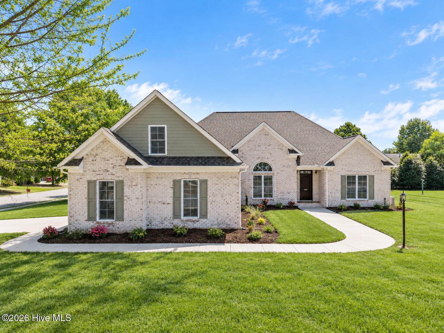 404 Donald Drive Property Photo 1