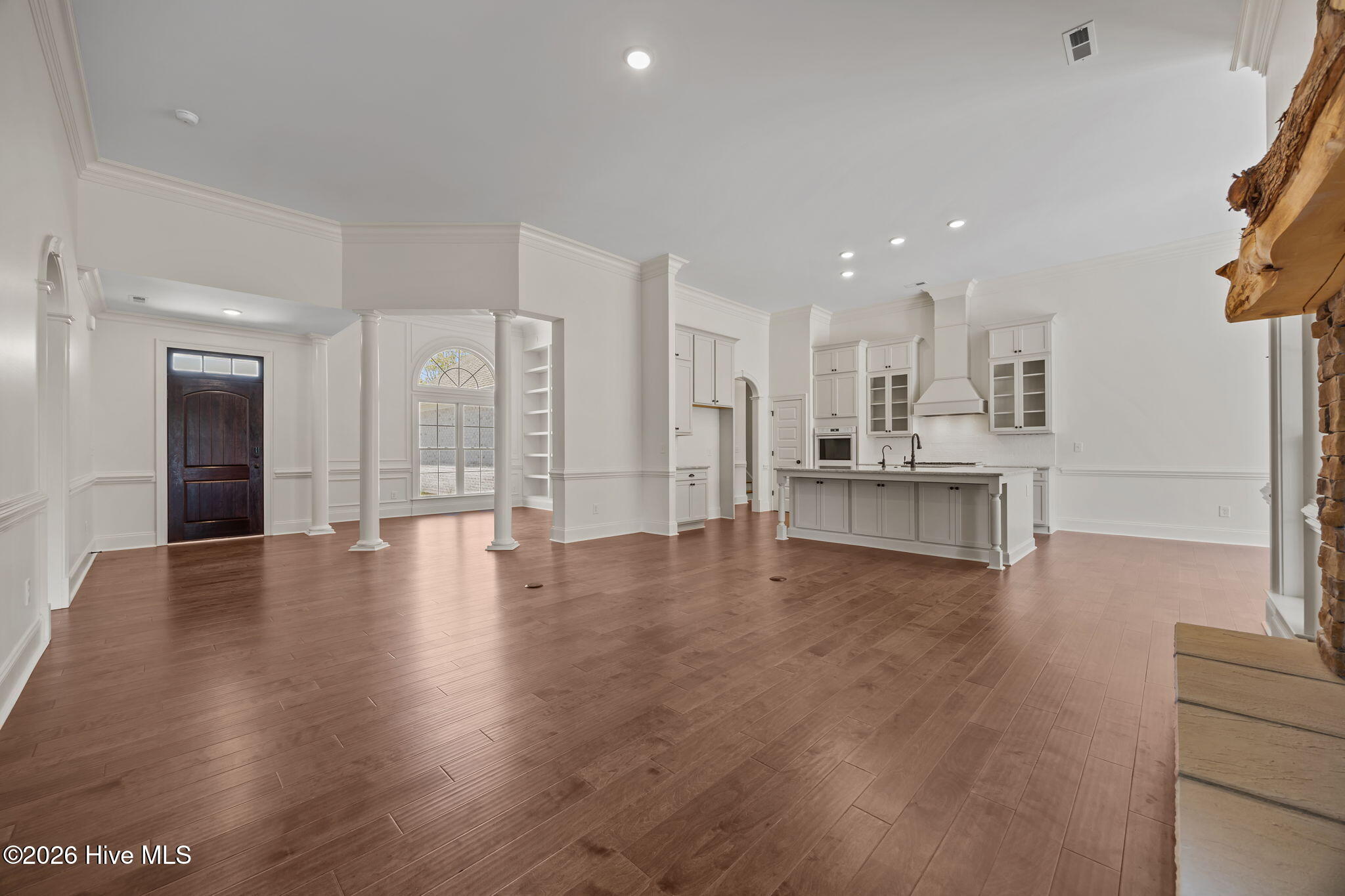 404 Donald Drive Property Photo 11