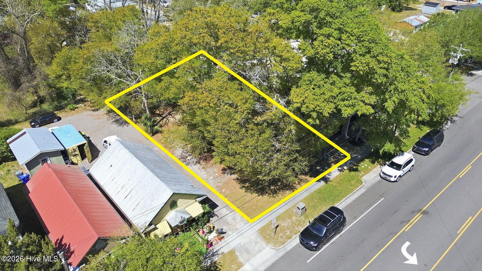 413 0 N Howe Street Property Photo 1