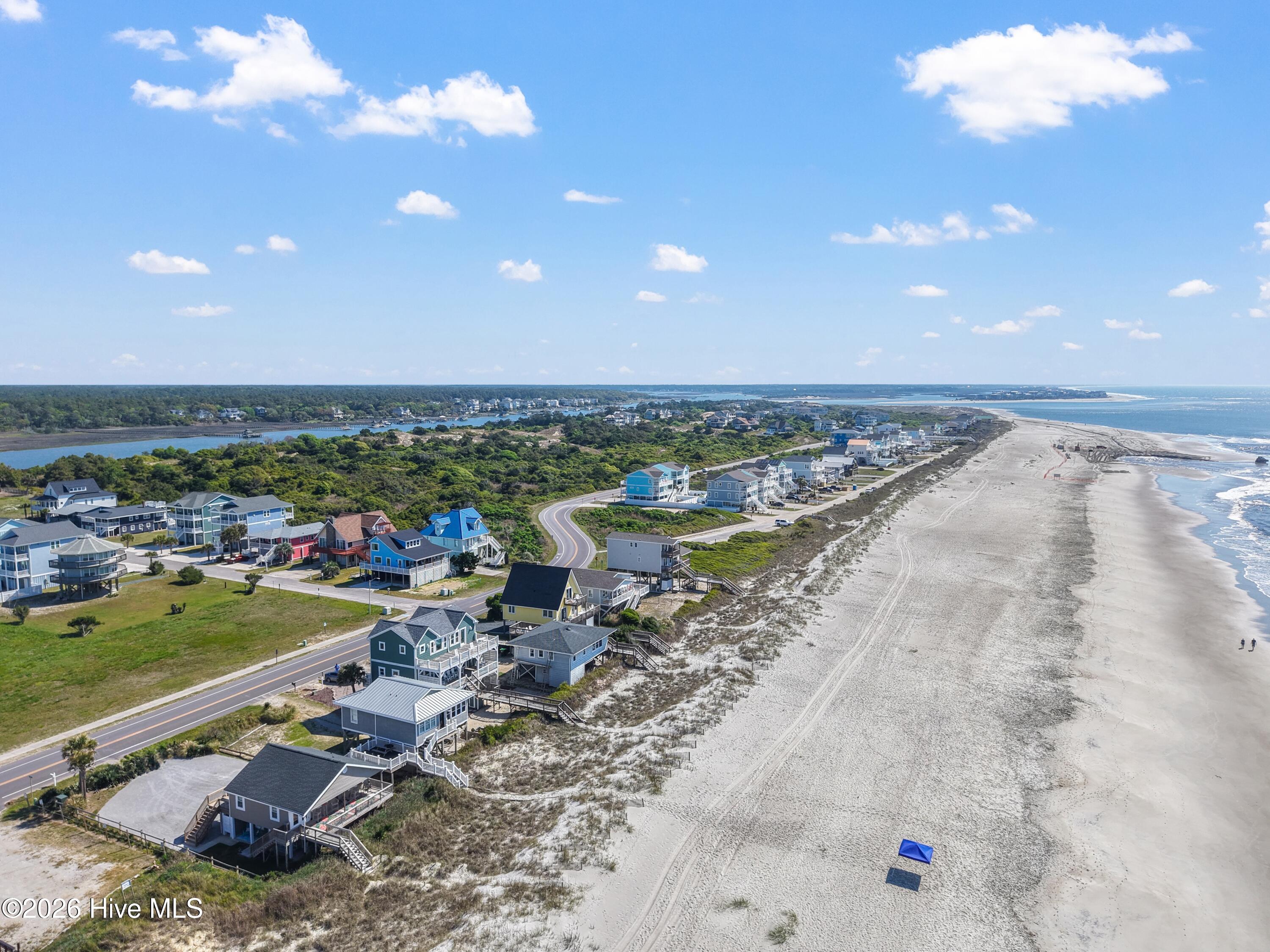226 Ocean Boulevard E Property Photo 6