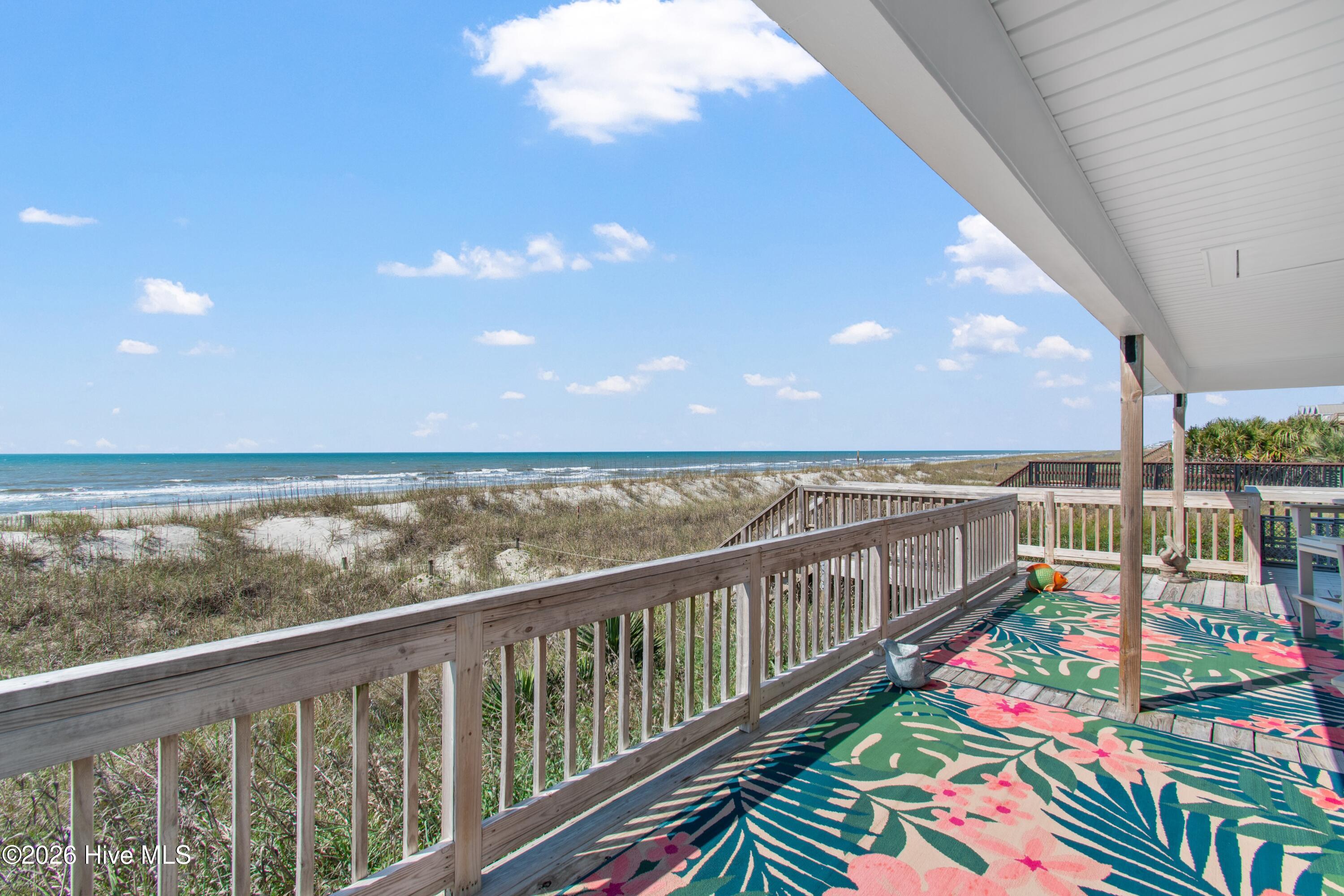 226 Ocean Boulevard E Property Photo 13