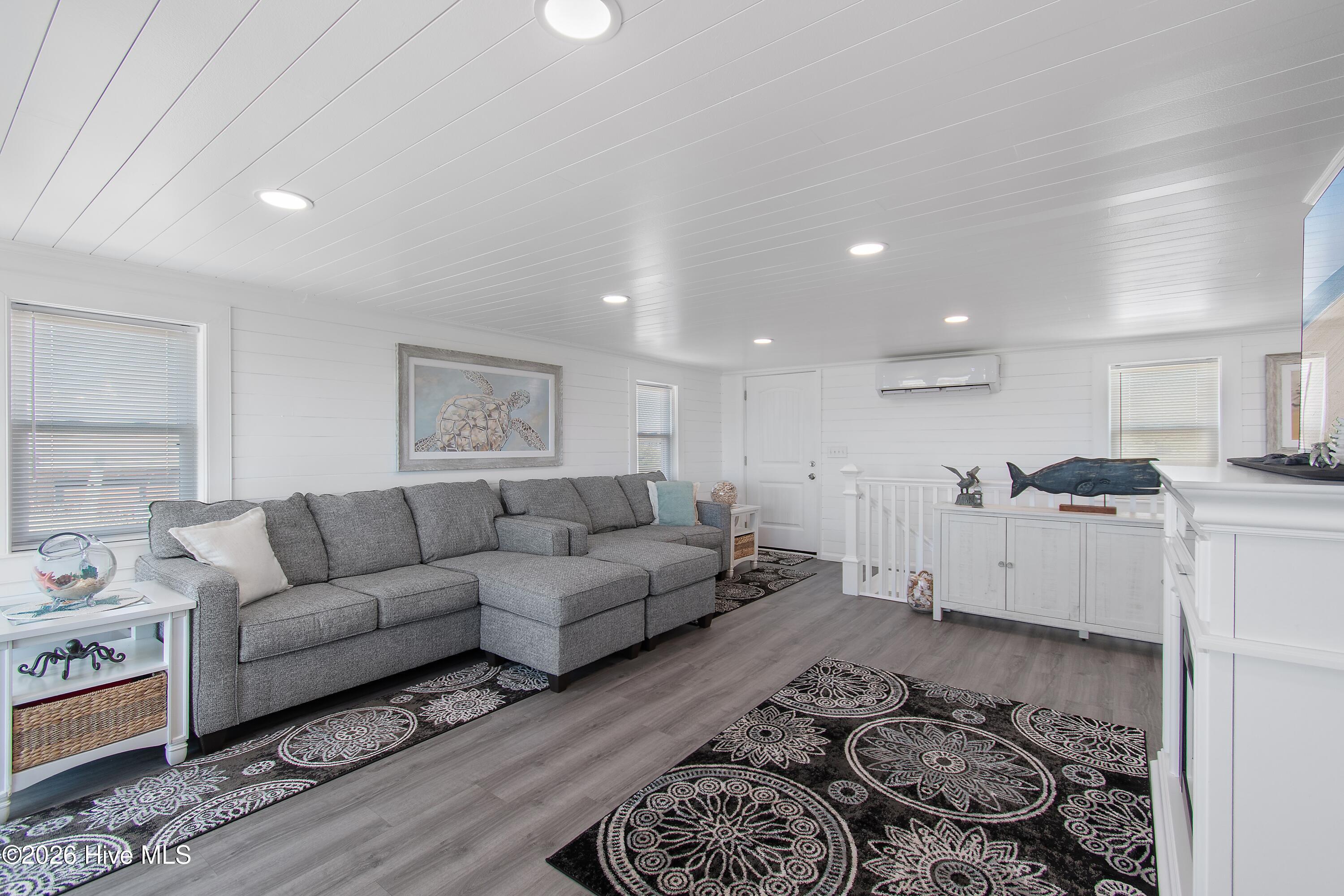 226 Ocean Boulevard E Property Photo 20