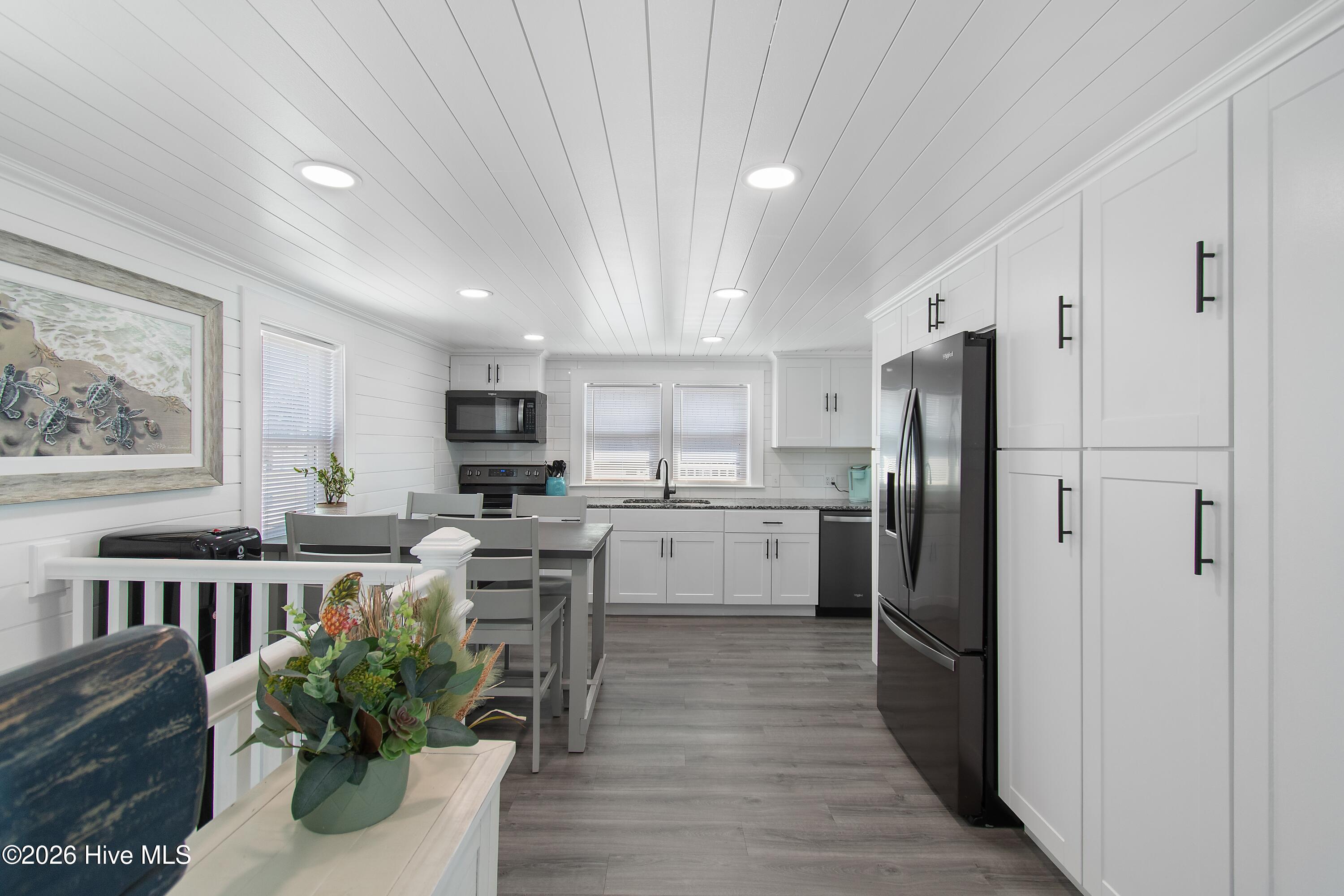 226 Ocean Boulevard E Property Photo 23