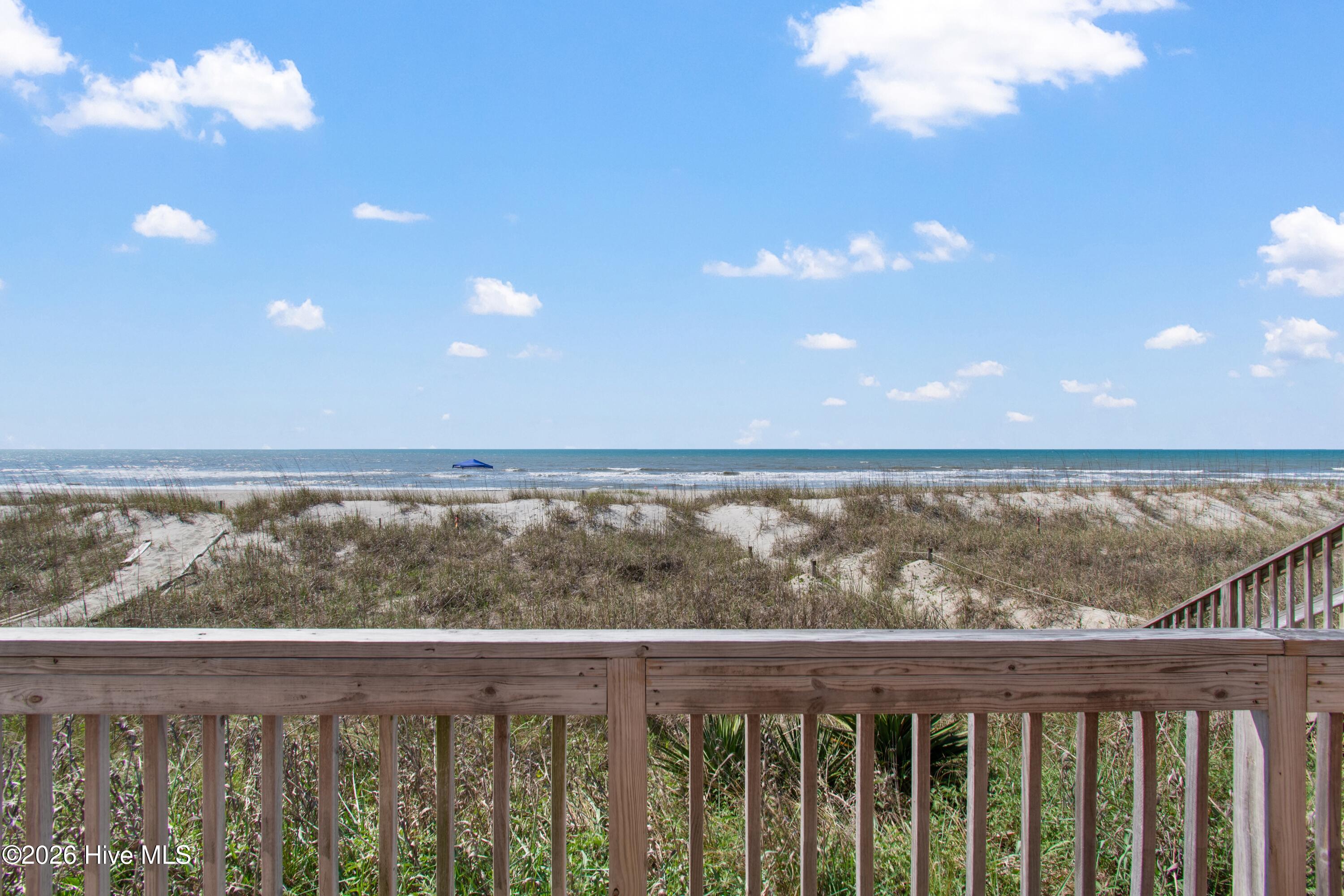 226 Ocean Boulevard E Property Photo 44