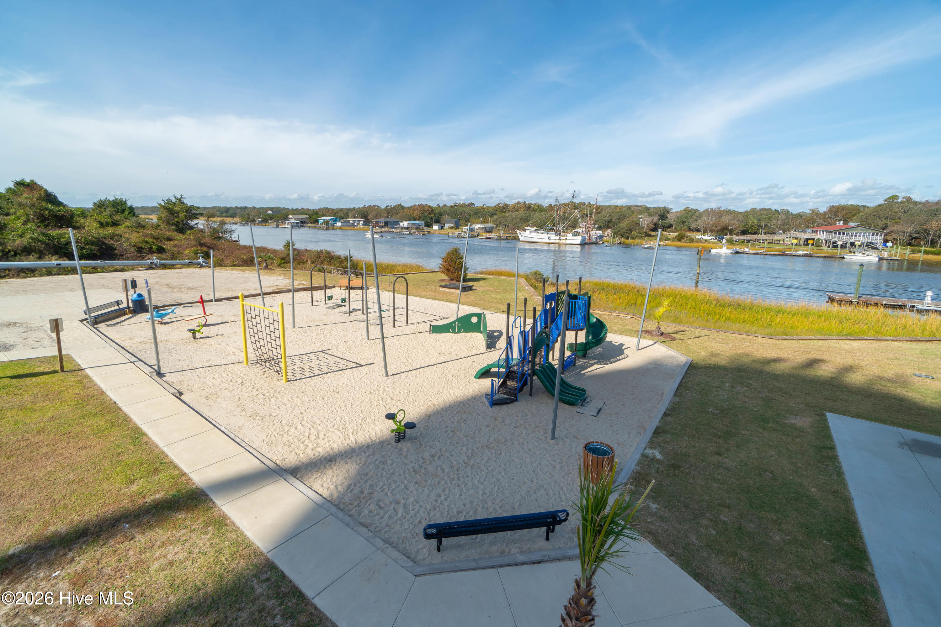 226 Ocean Boulevard E Property Photo 56