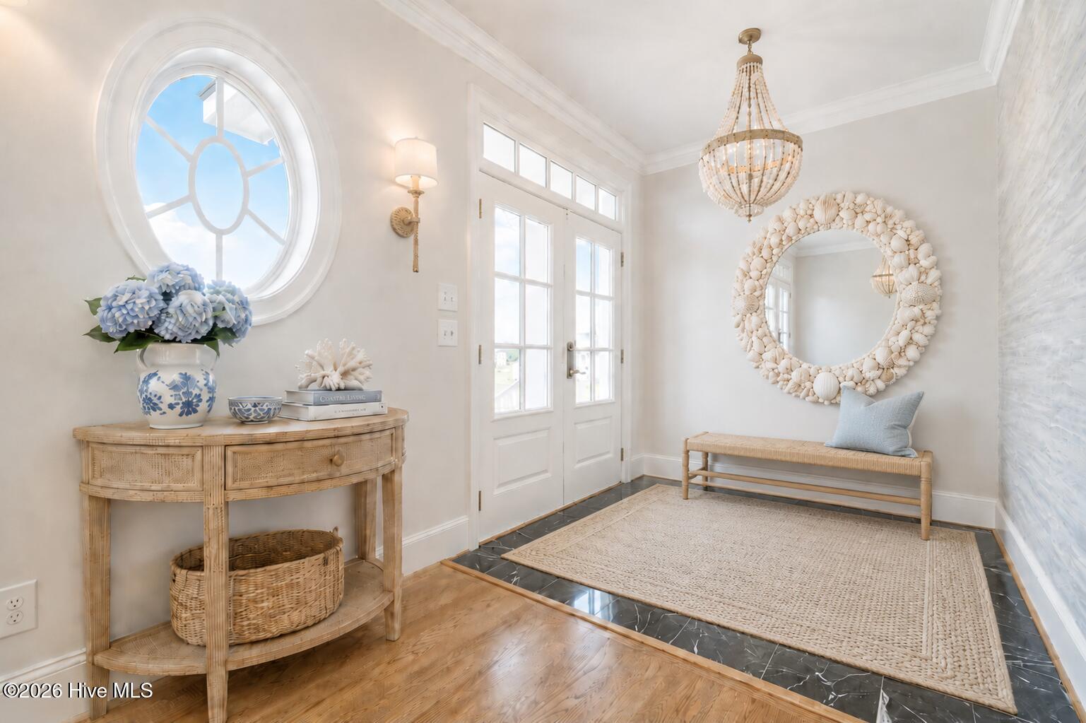 458 Kensington Place Property Photo 8