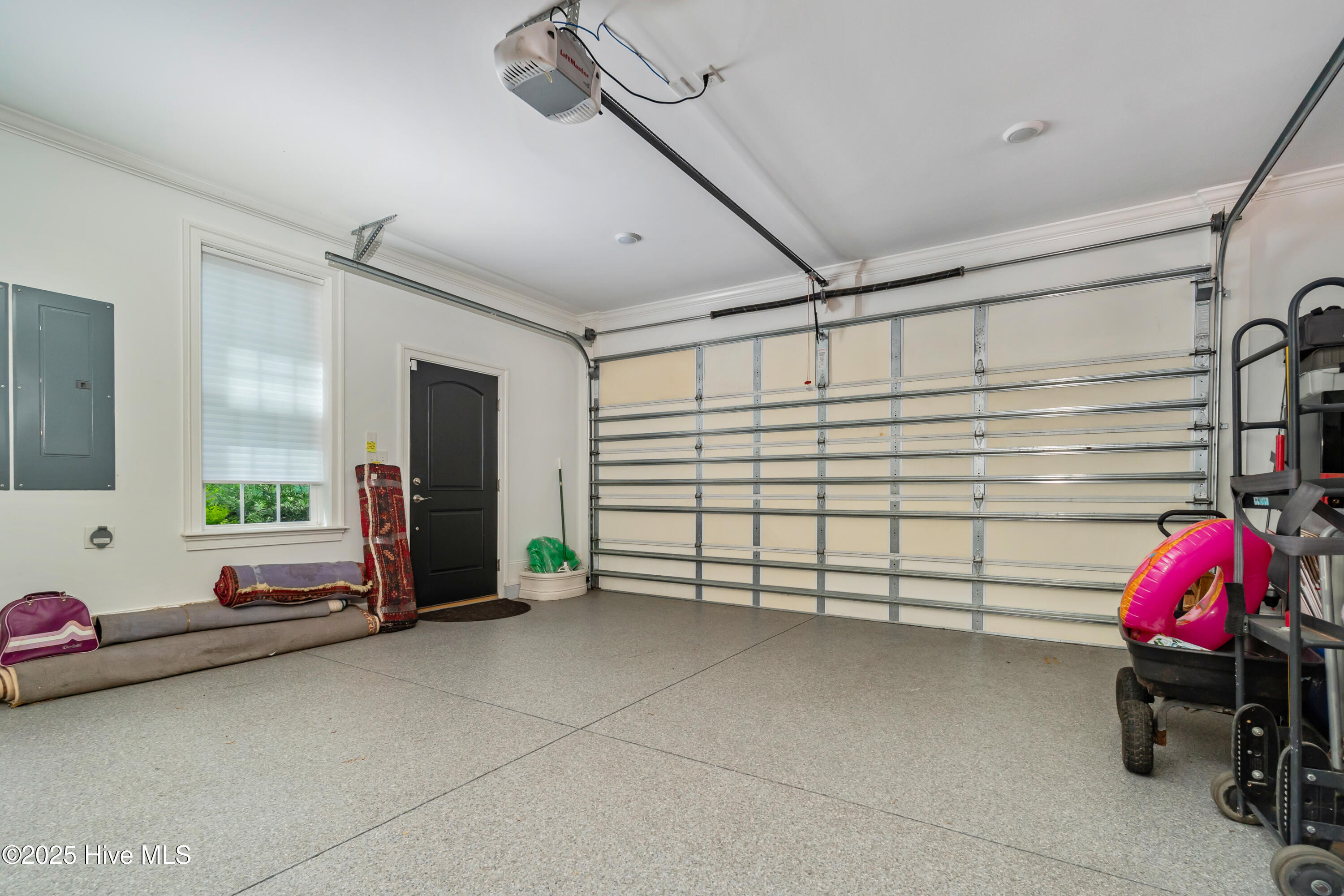 458 Kensington Place Property Photo 55