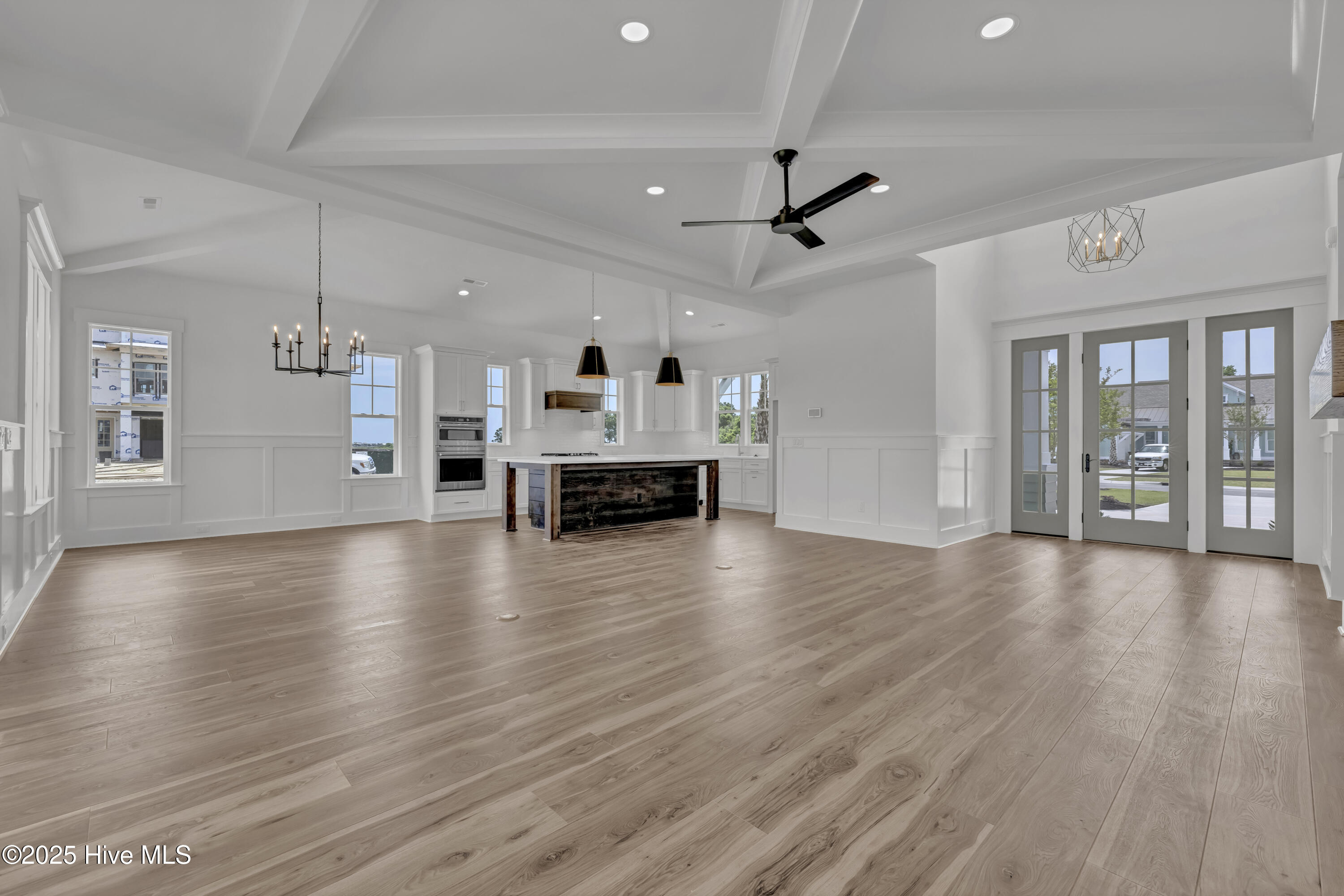 357 Planters Walk Property Photo 12
