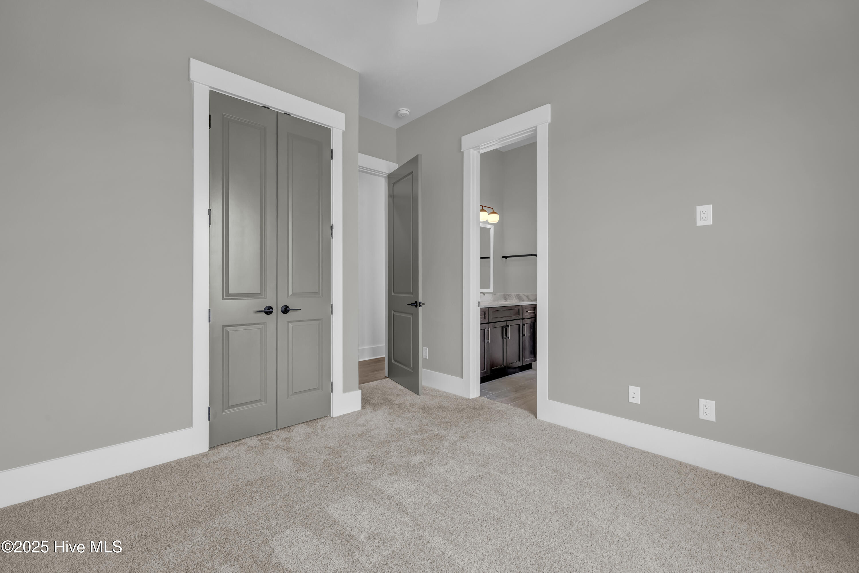 357 Planters Walk Property Photo 38