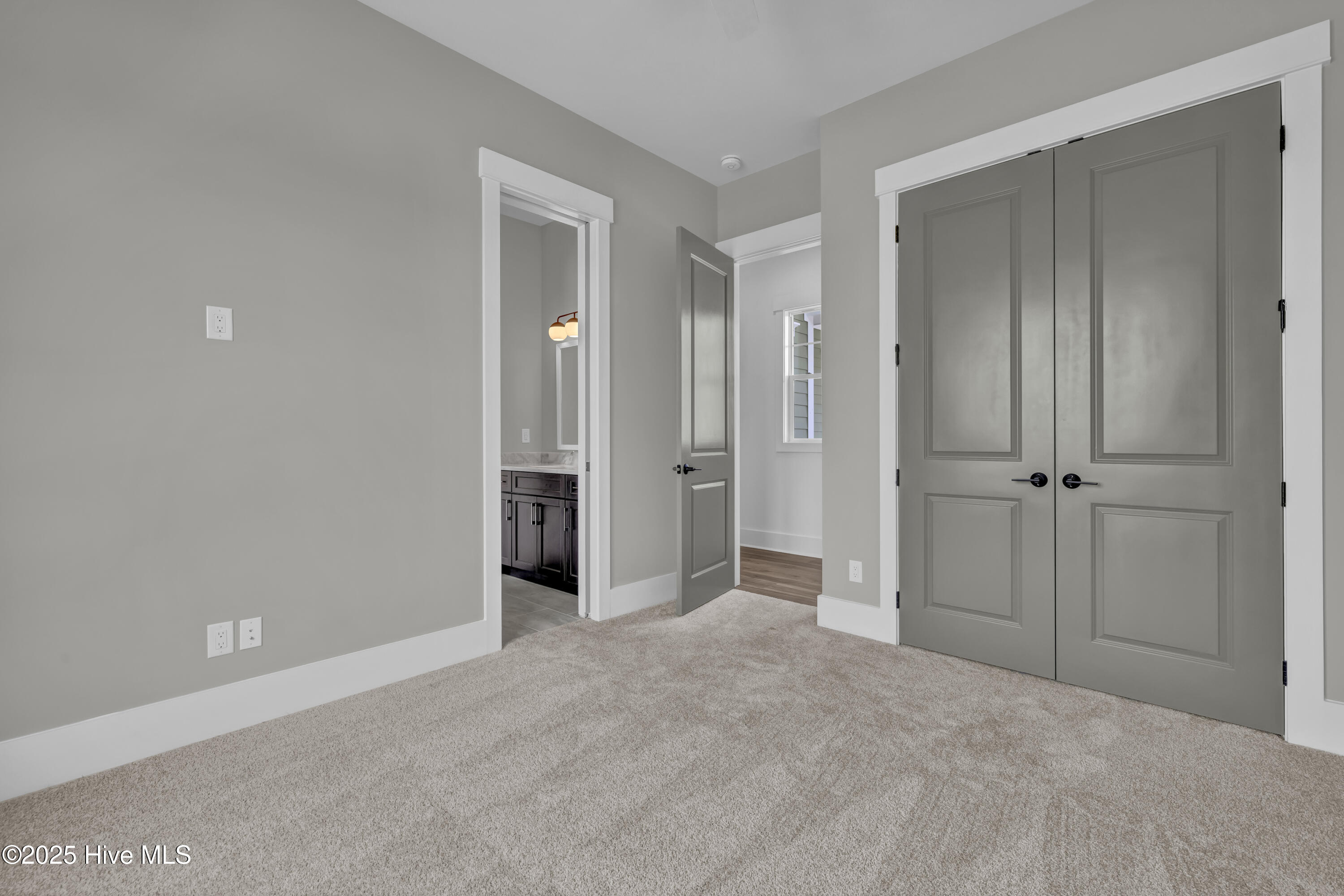 357 Planters Walk Property Photo 41