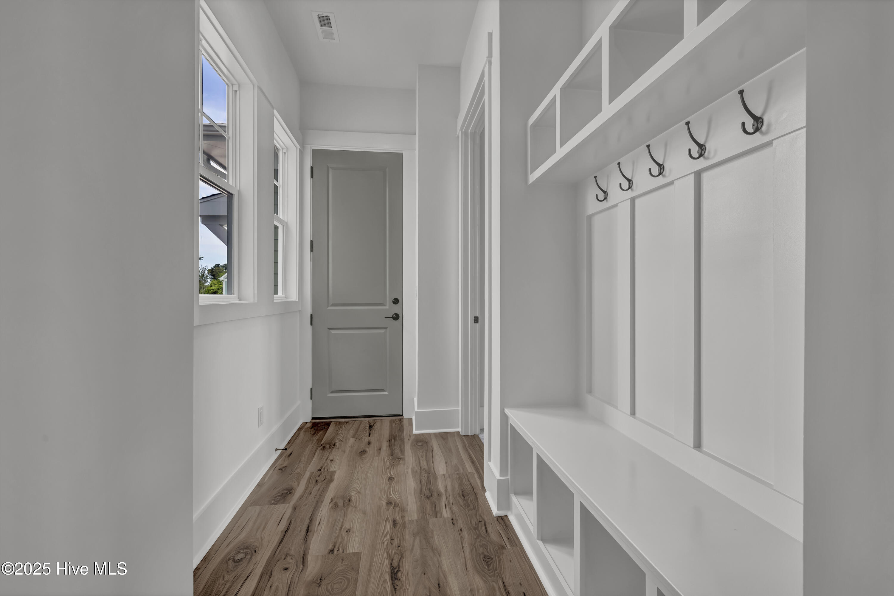 357 Planters Walk Property Photo 44