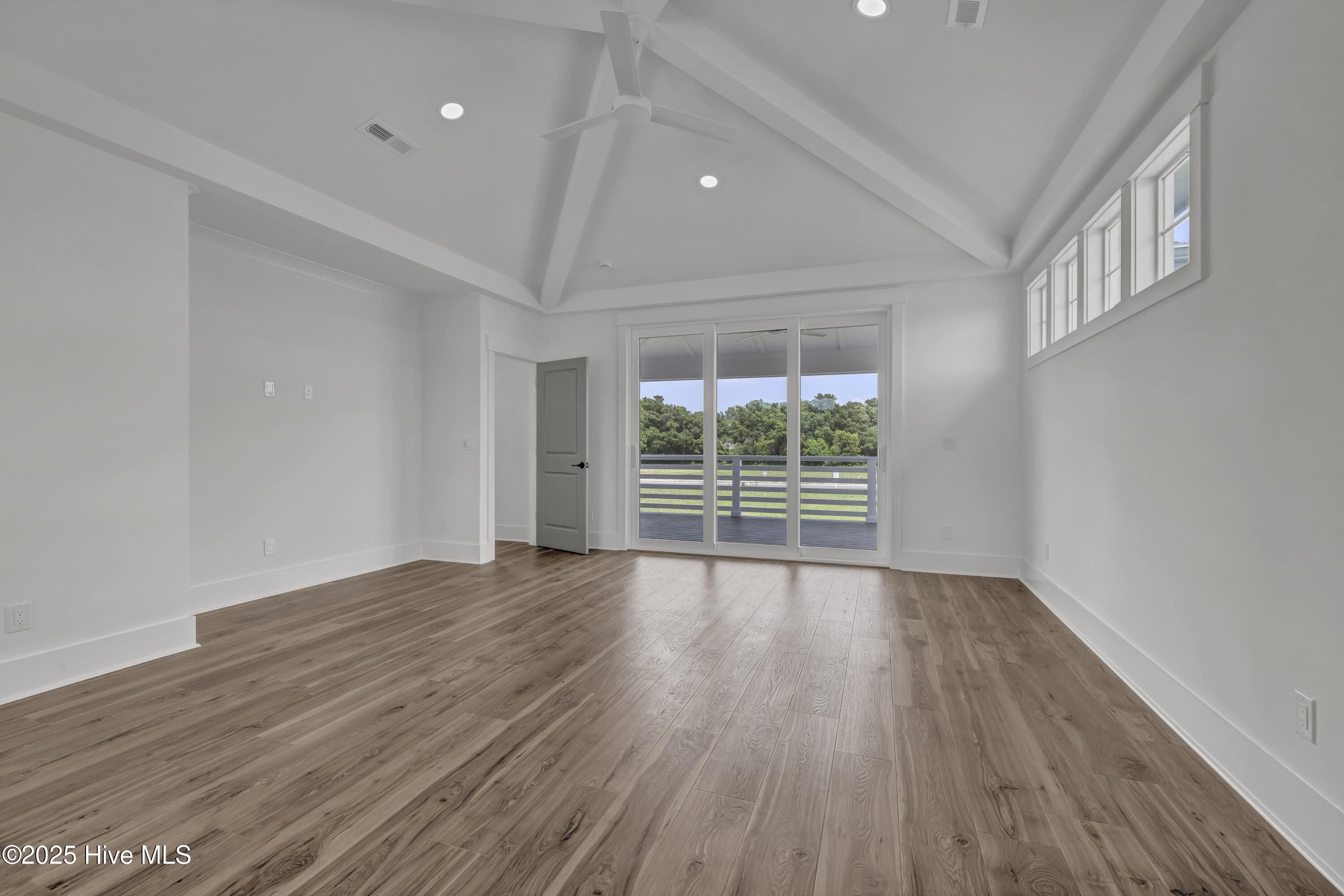 357 Planters Walk Property Photo 51