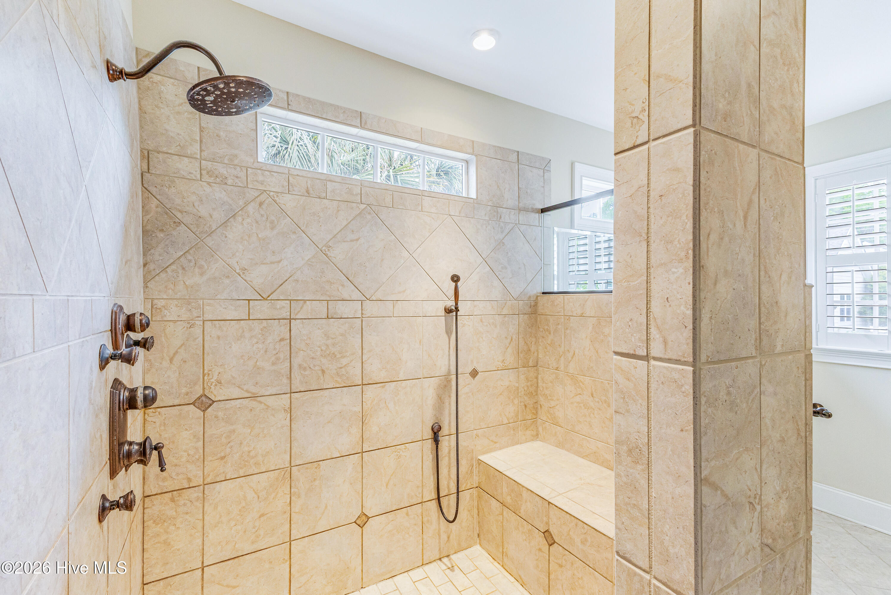 5126 Fernwood Drive Property Photo 32