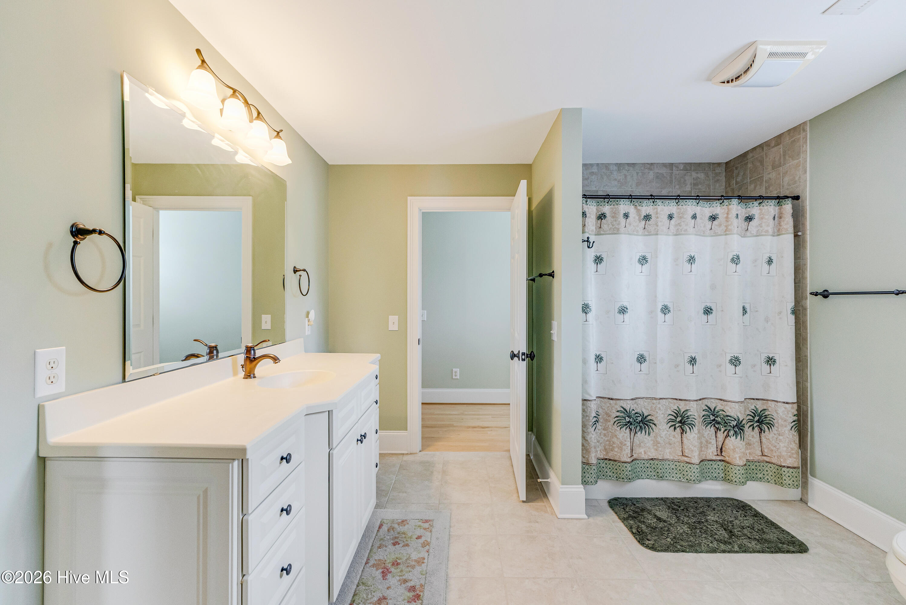 5126 Fernwood Drive Property Photo 39
