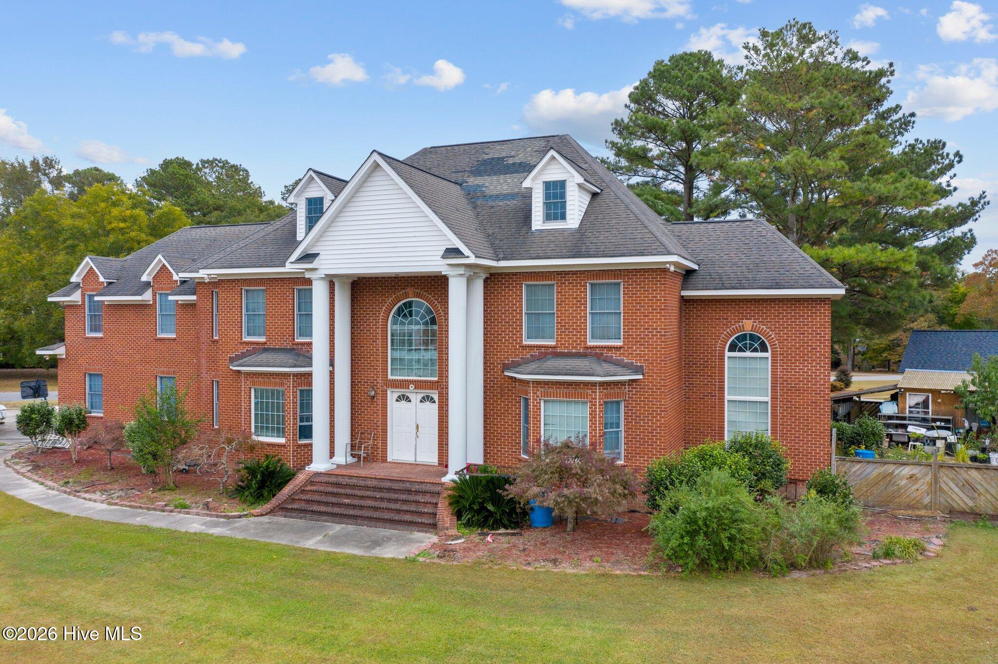 1181 Cedar Hill Drive Property Photo 1