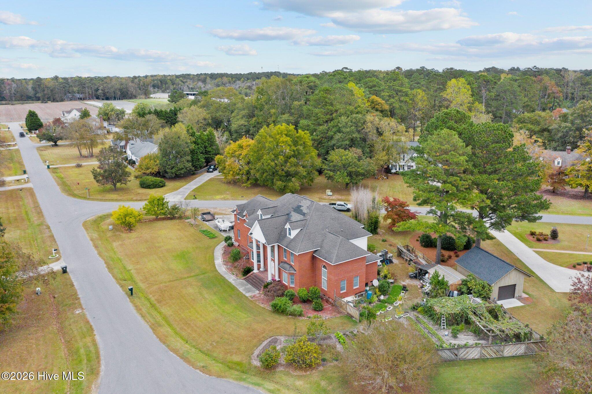 1181 Cedar Hill Drive Property Photo 4
