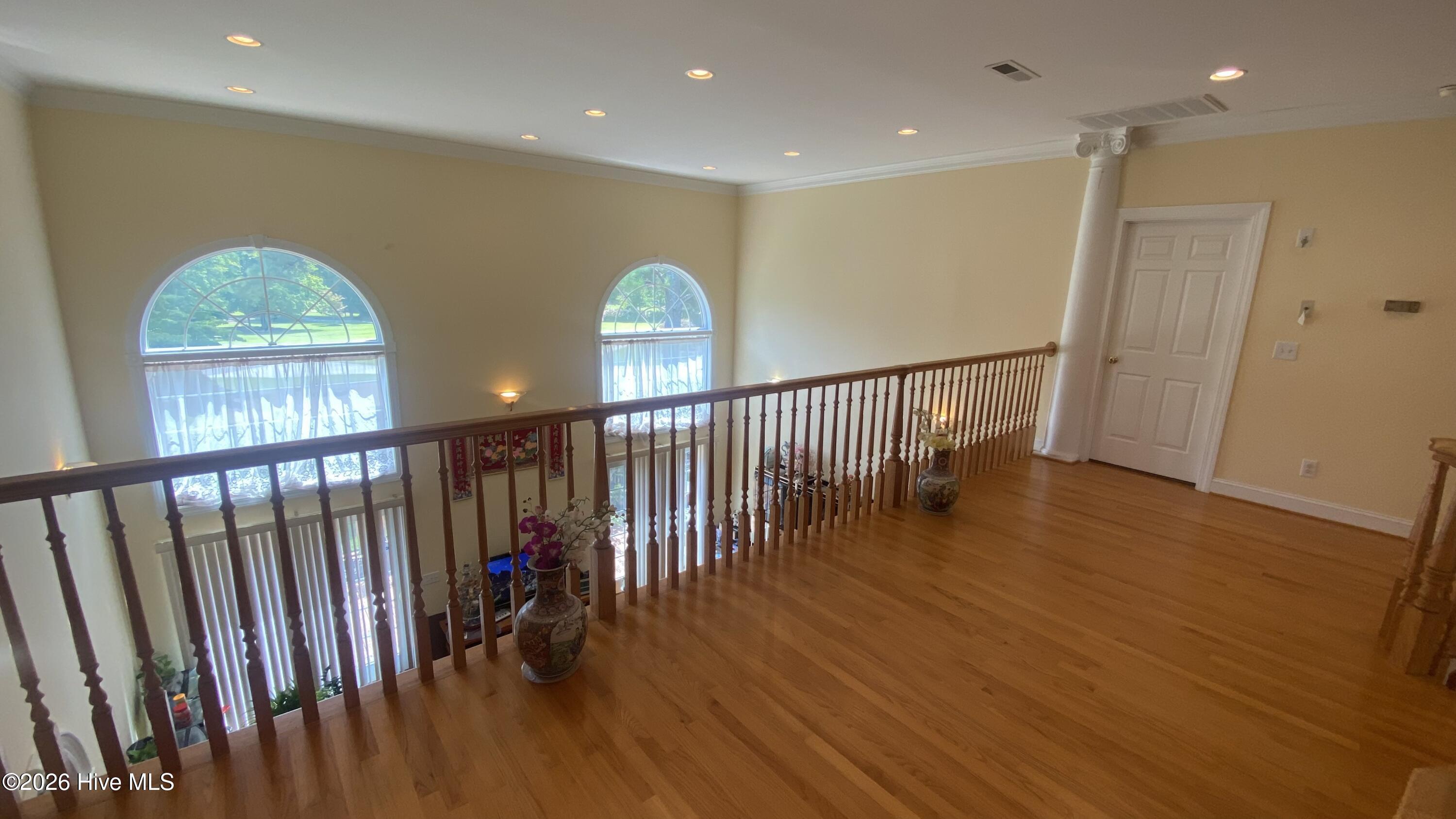 1181 Cedar Hill Drive Property Photo 15