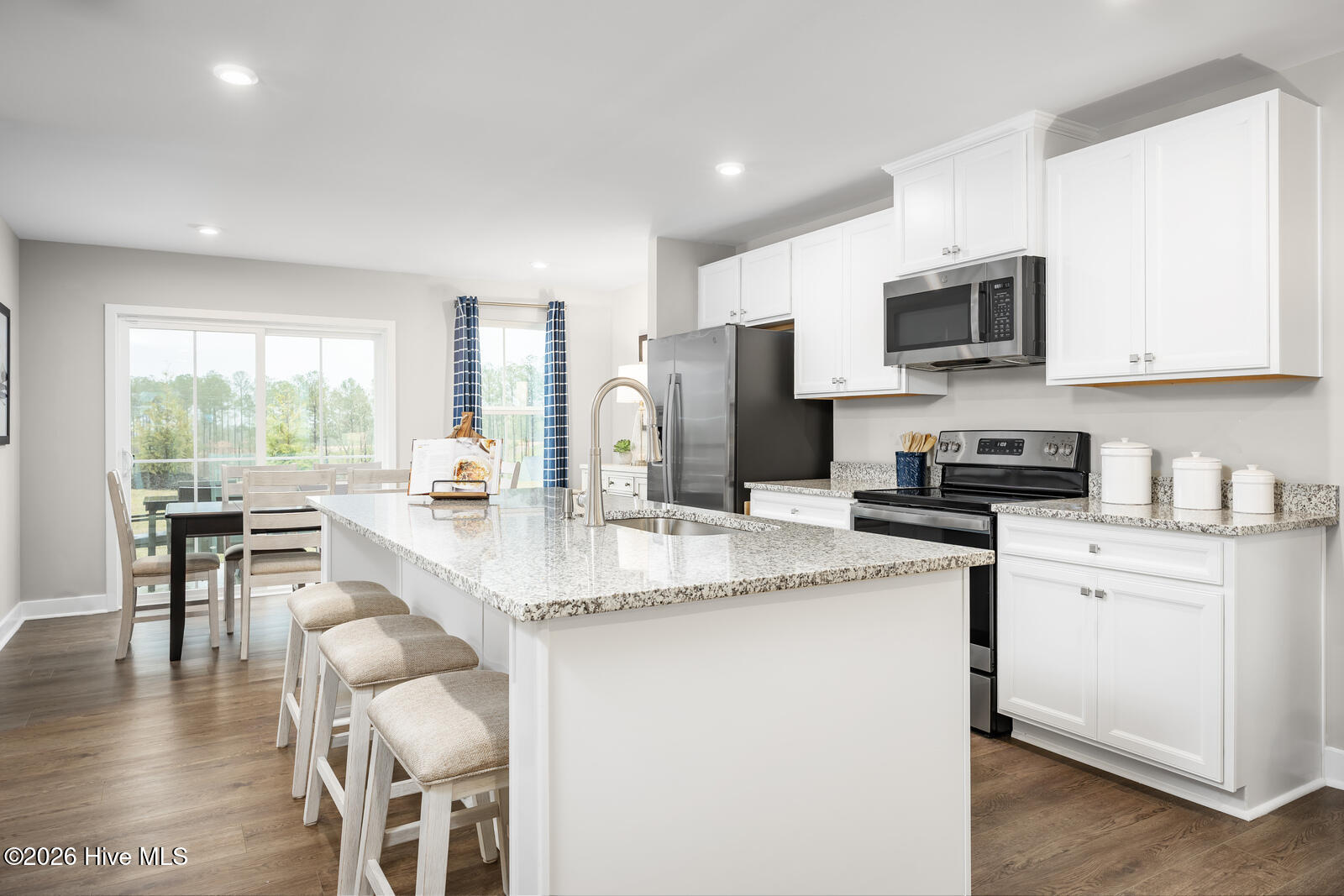 122 Sweet Clover Way Property Photo 3