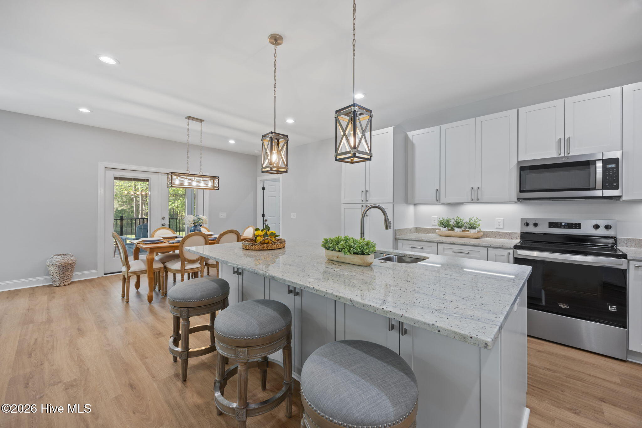 107 Devonshire Avenue W W Property Photo 8