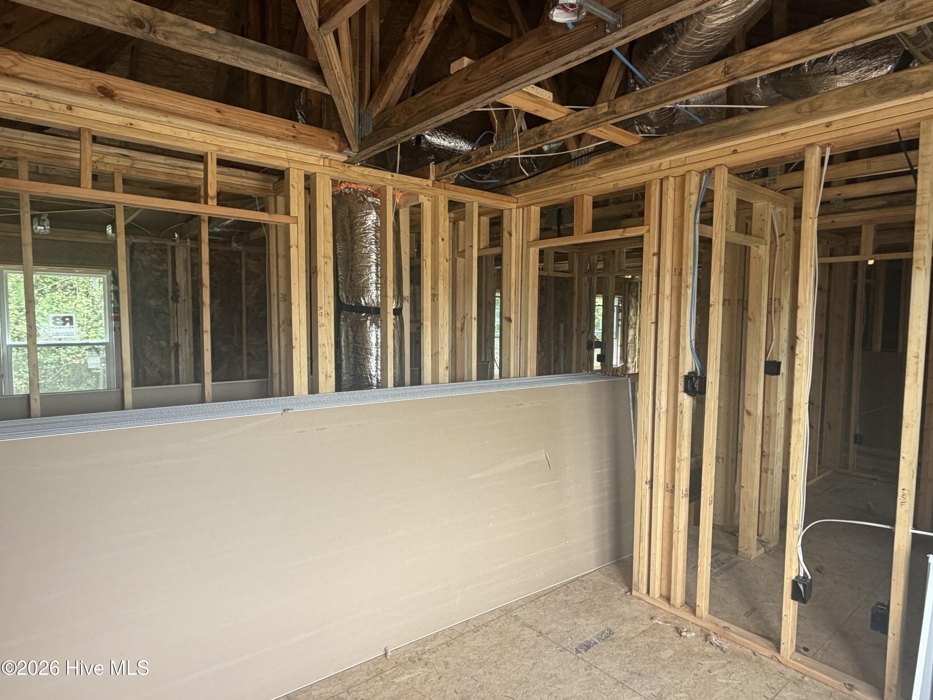 505 Romney Drive Property Photo 7