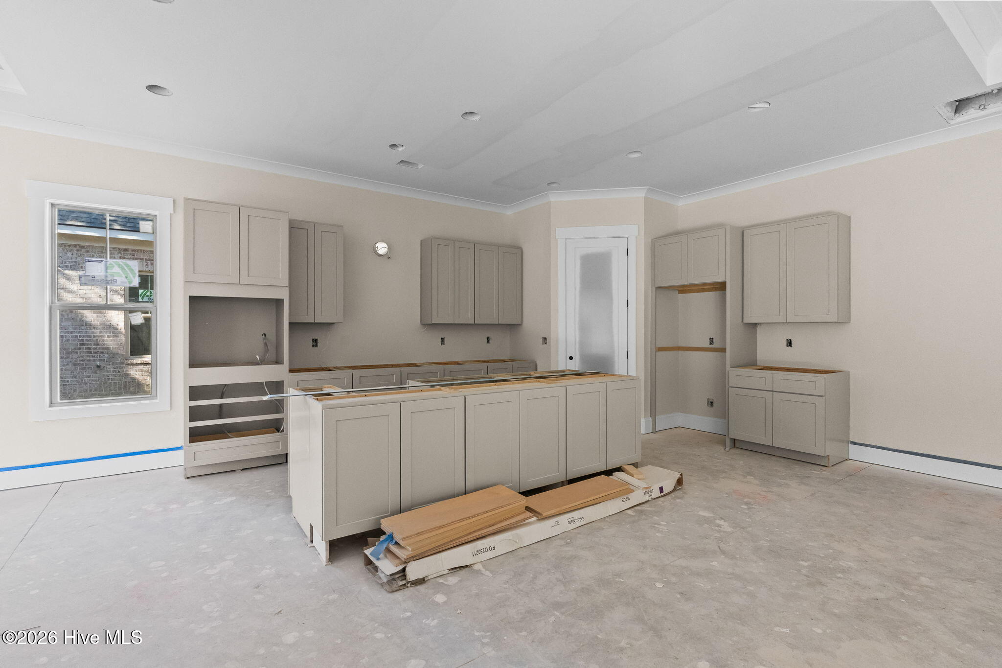 8813 Kirkcaldy Court Property Photo 11
