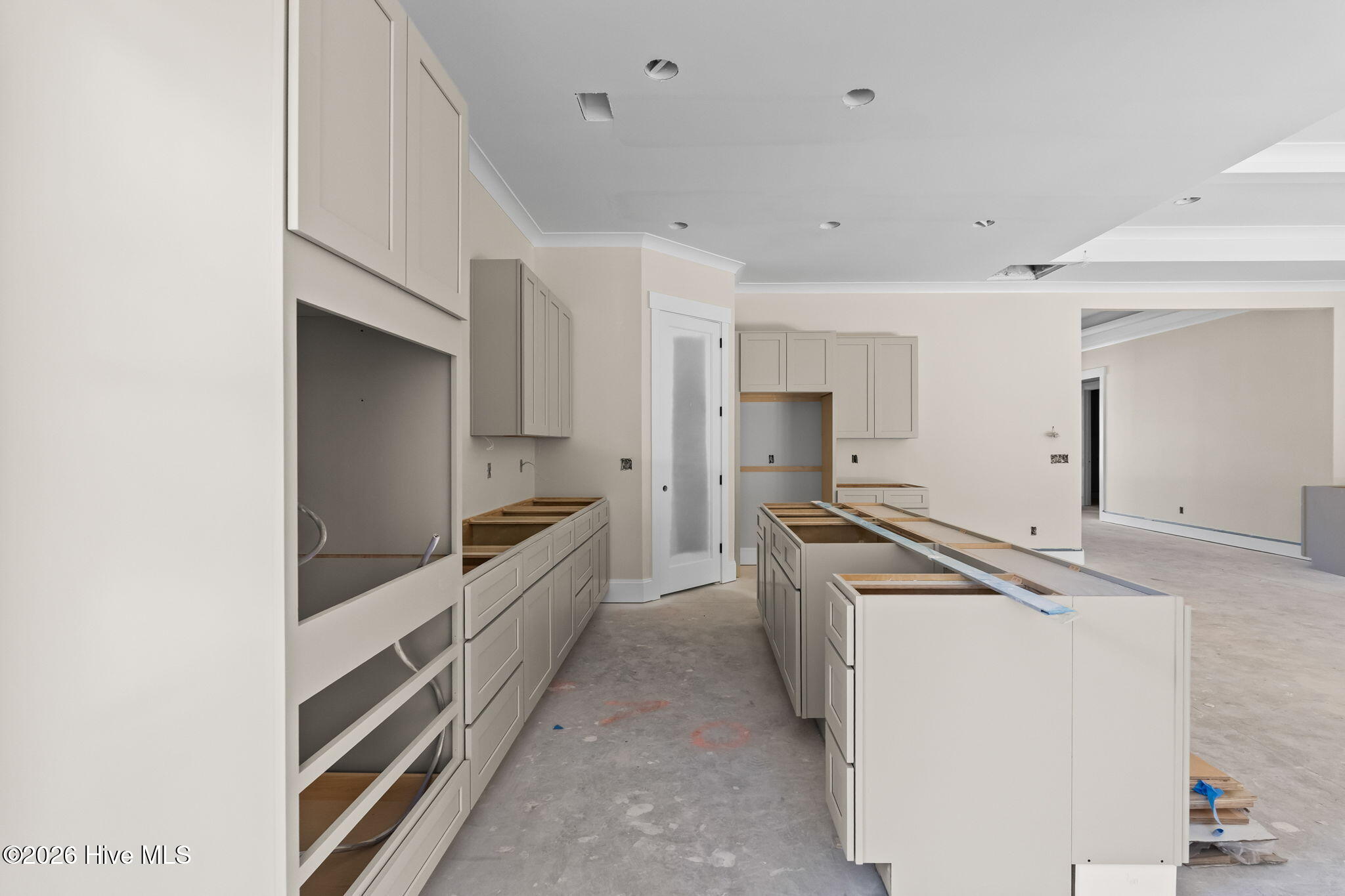 8813 Kirkcaldy Court Property Photo 12