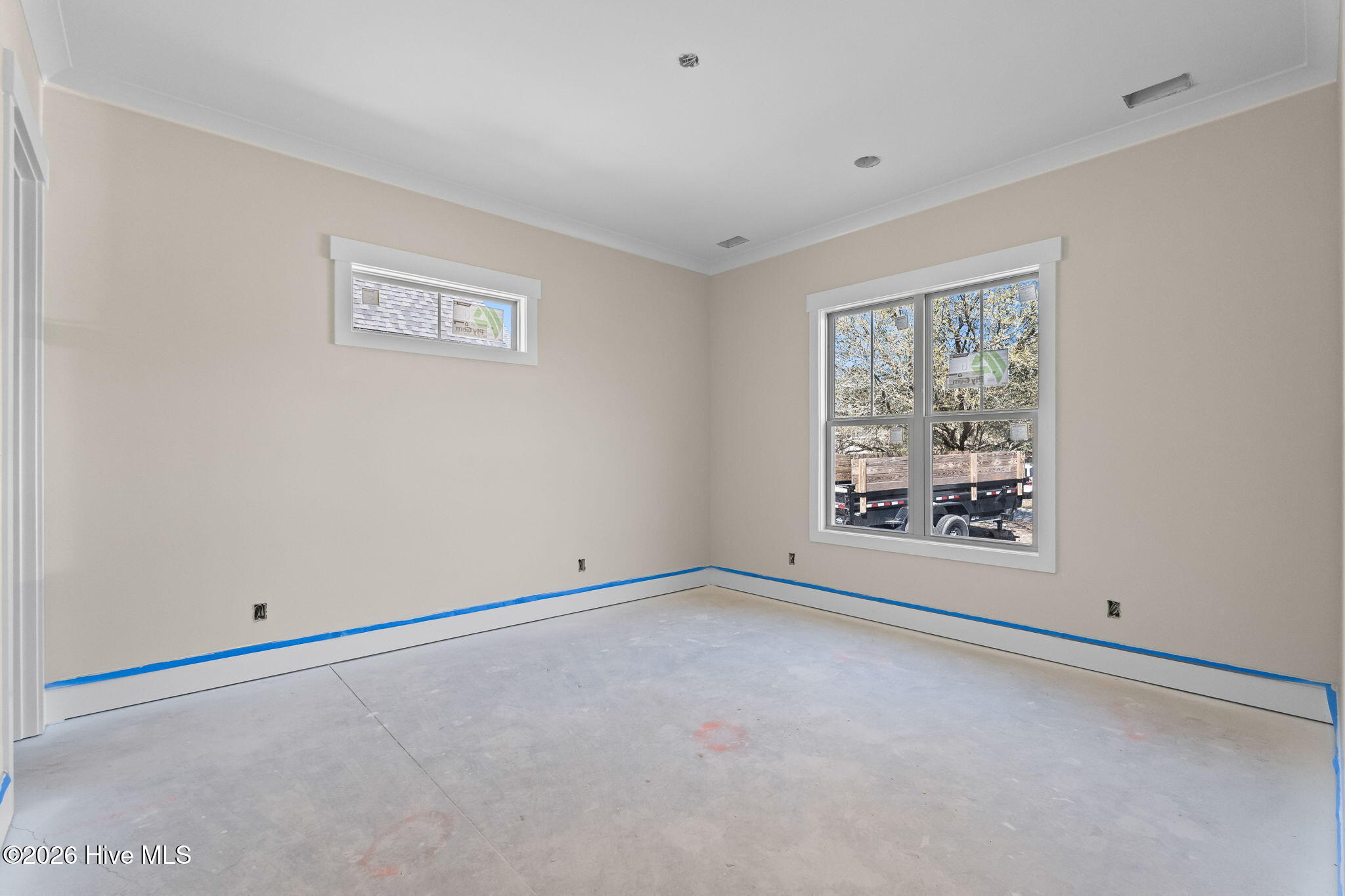 8813 Kirkcaldy Court Property Photo 28