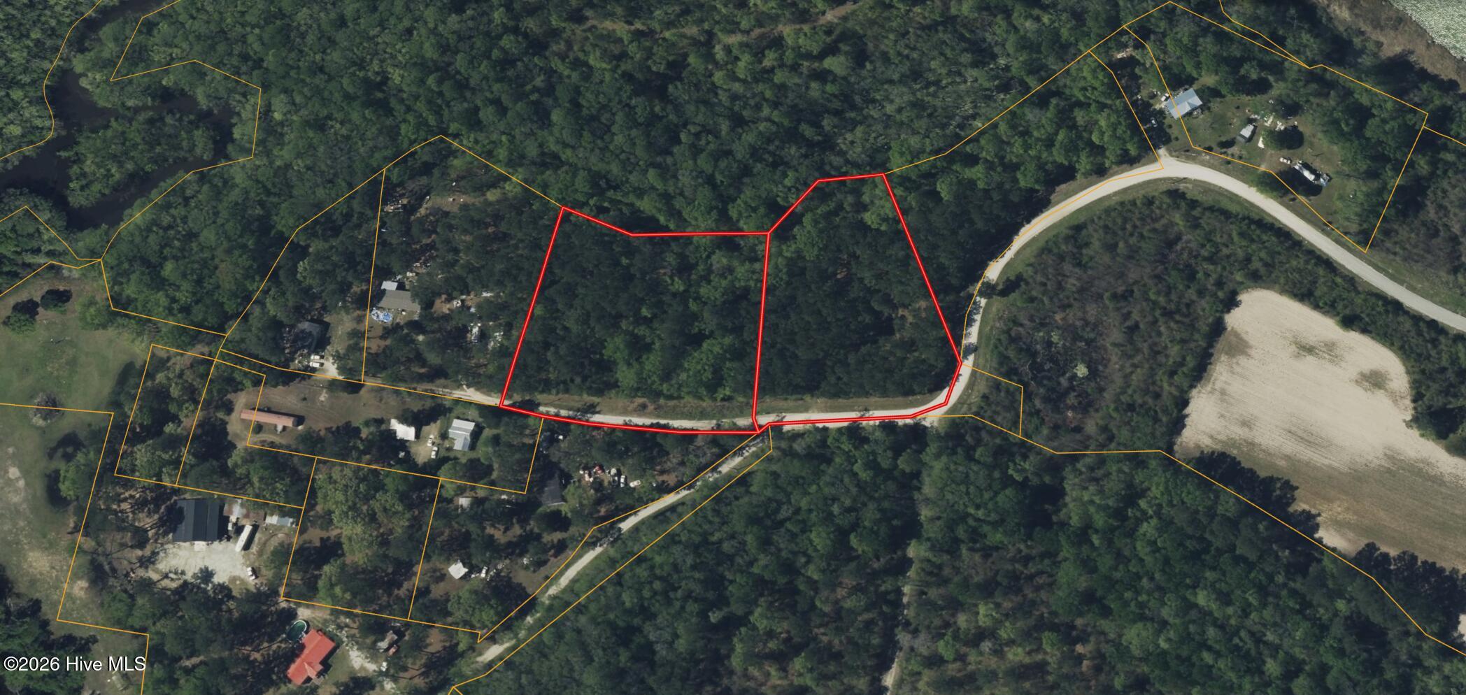 340 Willis Landing Property Photo 1