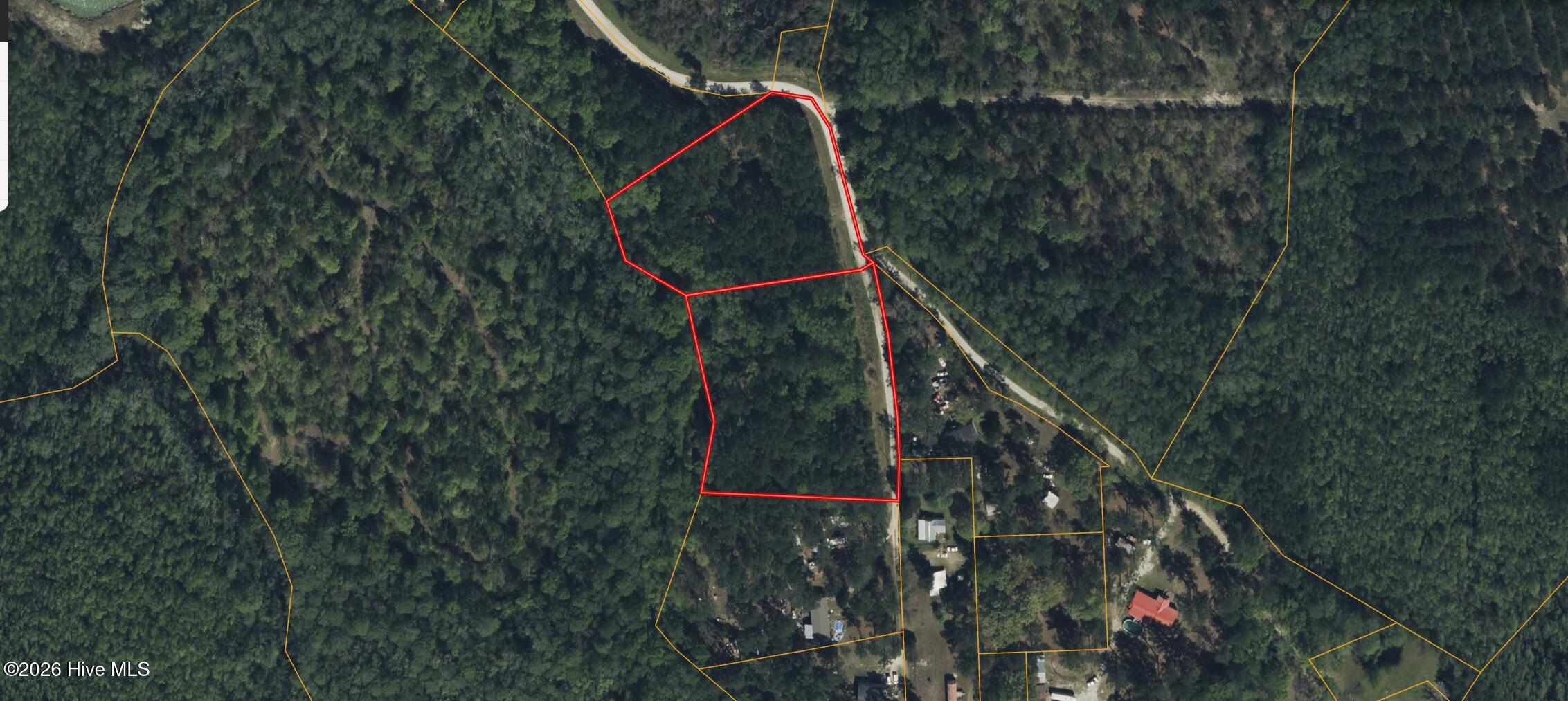 340 Willis Landing Property Photo 2