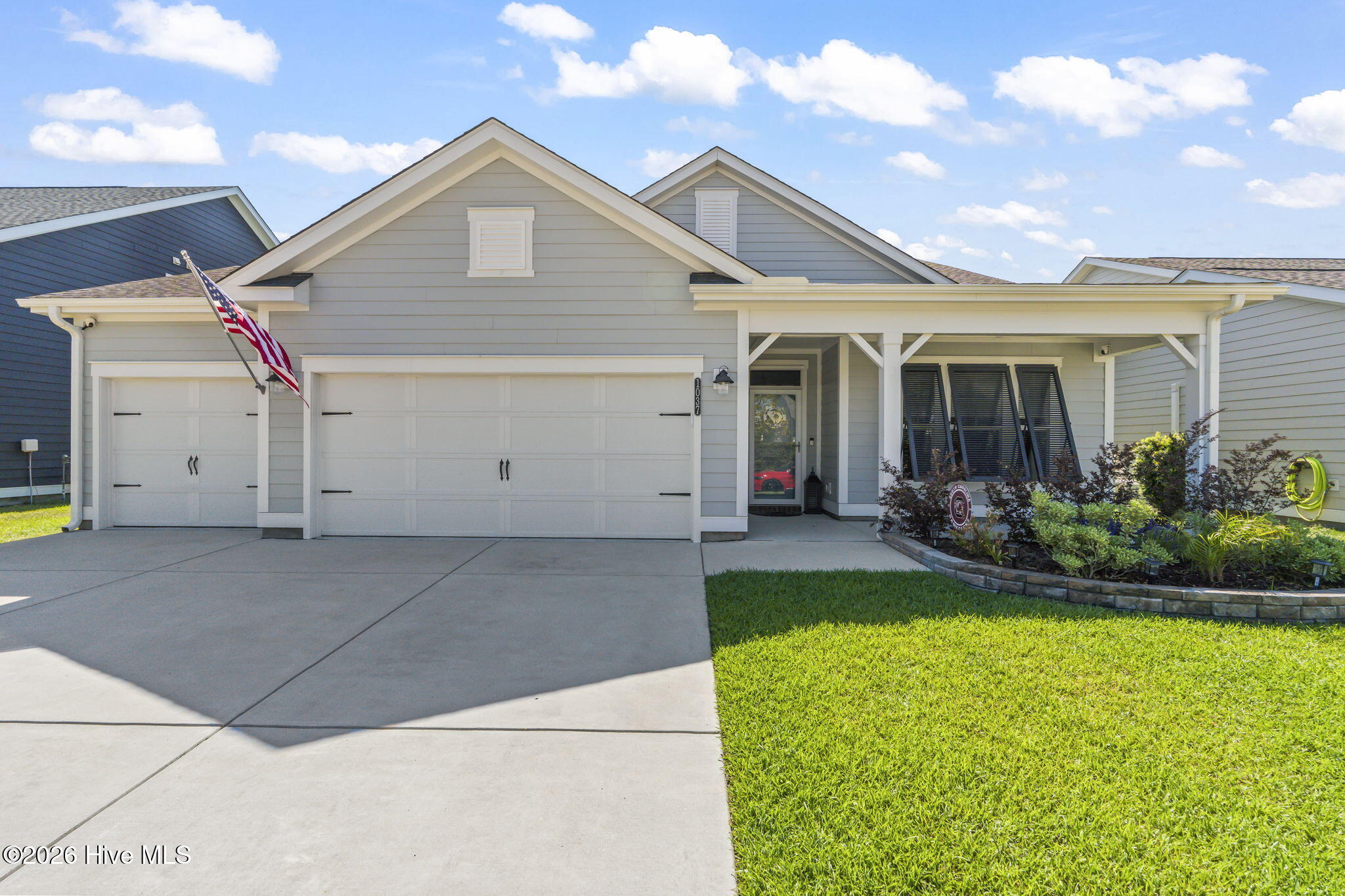 1037 Safe Haven Drive Property Photo 1