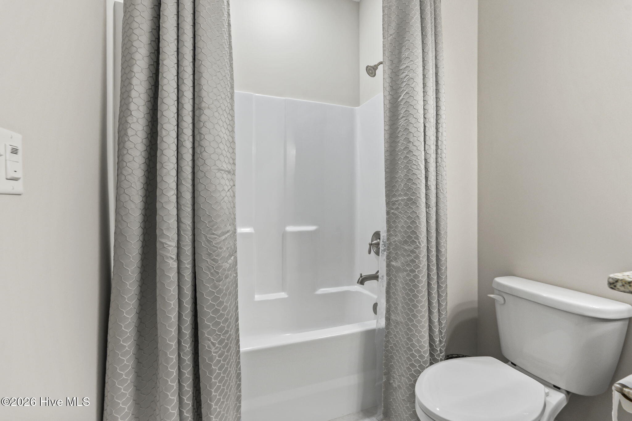 1037 Safe Haven Drive Property Photo 28