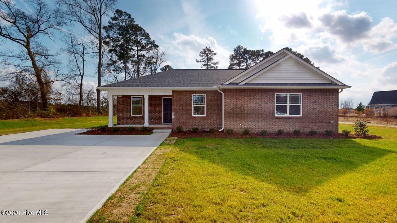 304 Sandy Springs Drive