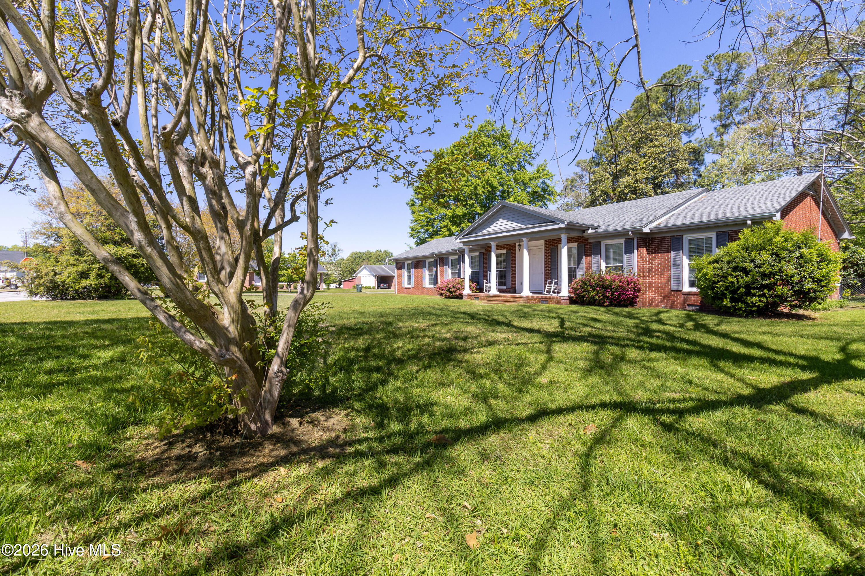 212 Robin Lane Property Photo 40