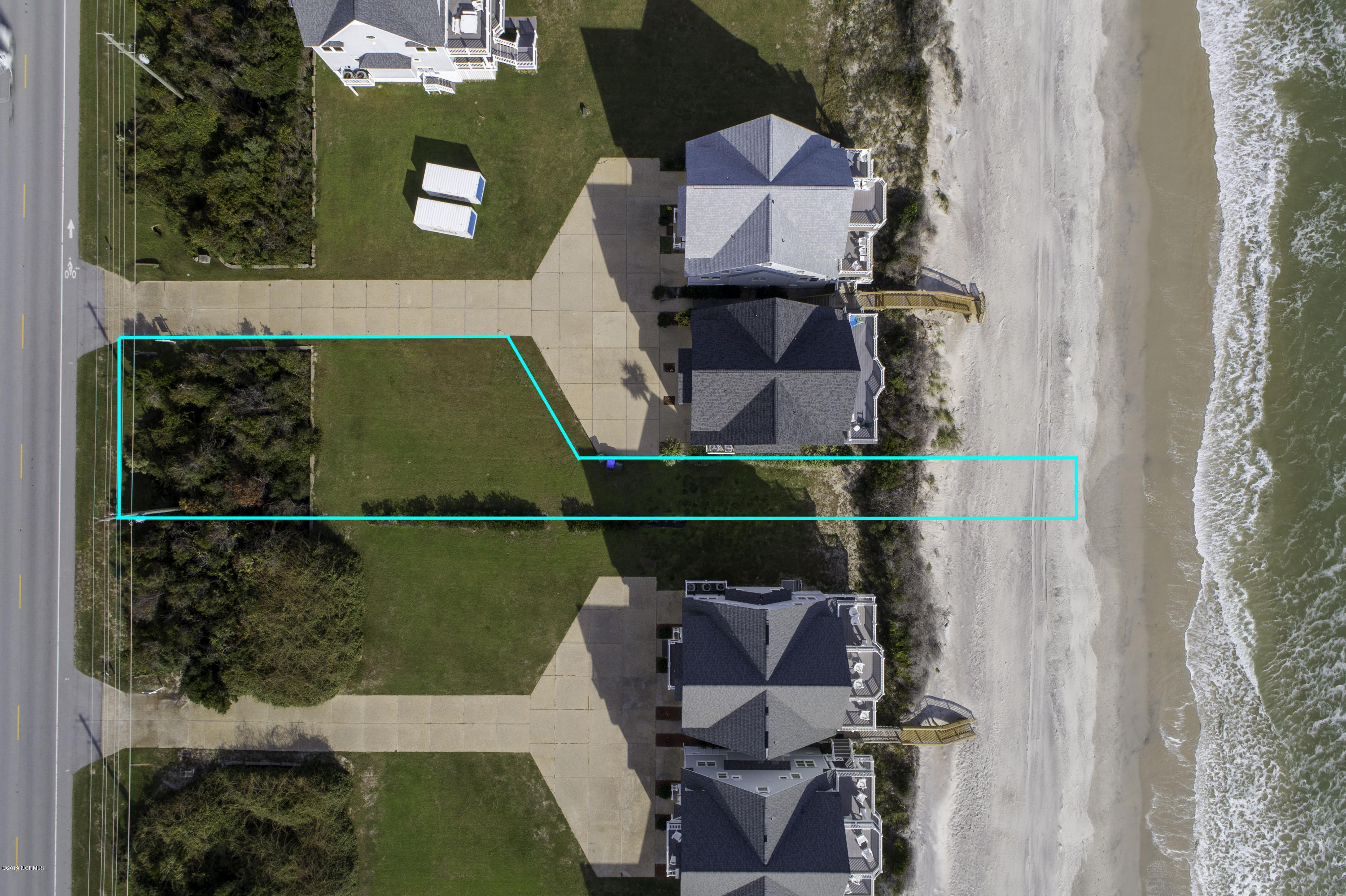 4274 Island Drive Property Photo 15