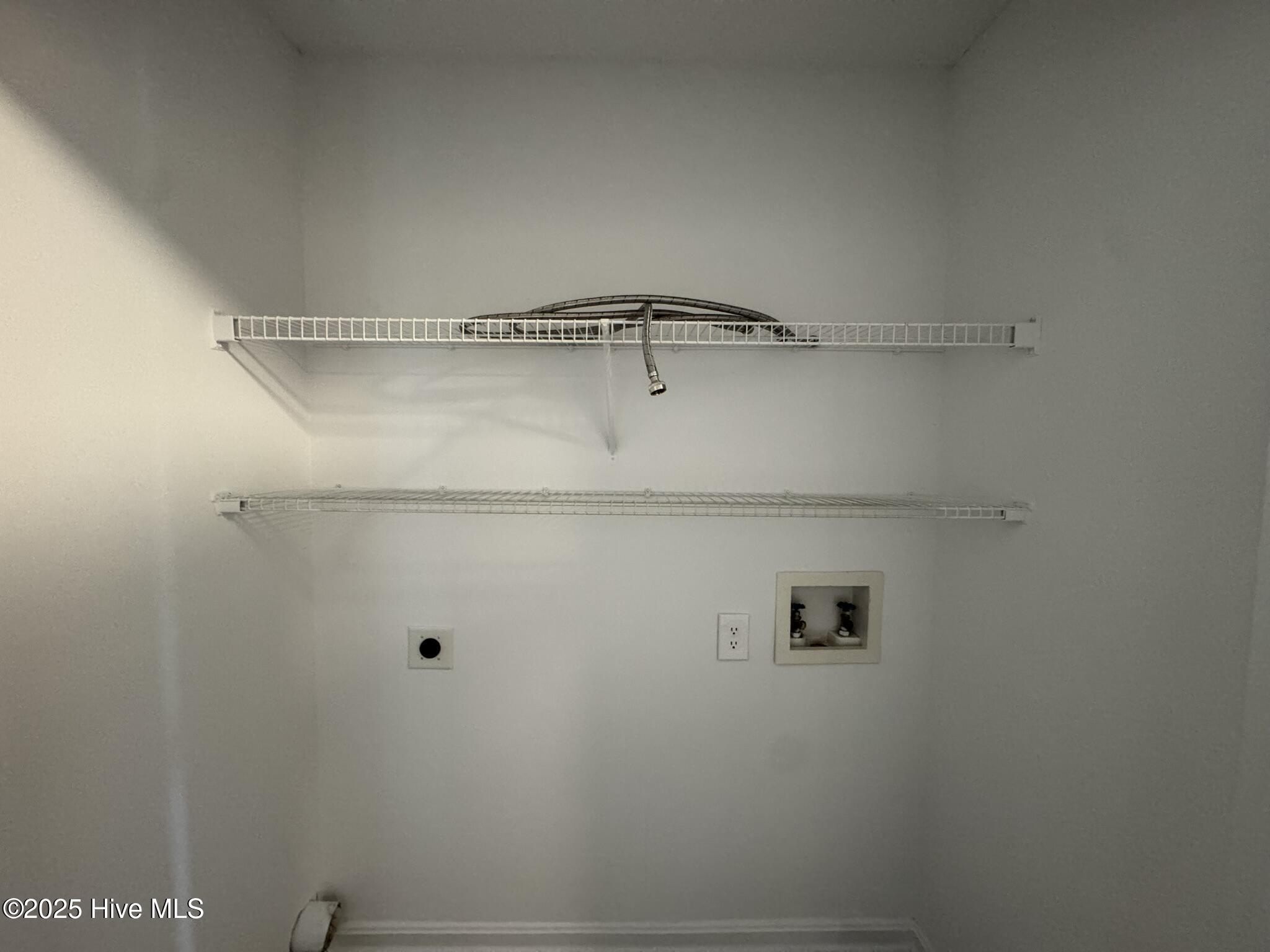 2235 Hurt Drive Property Photo 11